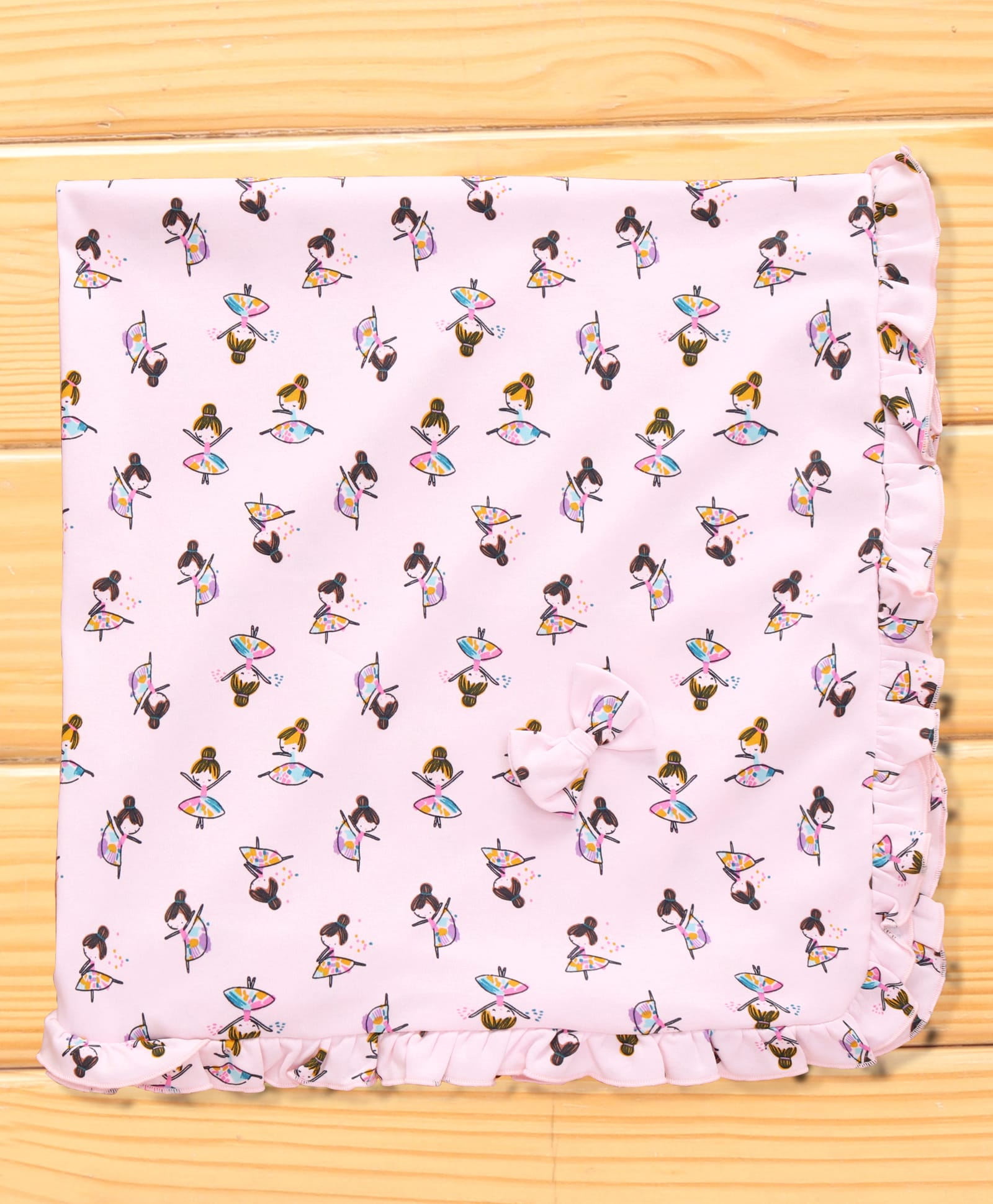 CUCUMBER Interlock Knit Towel With Dancing Girl Print L 81 x B 80 cm - Lilac-image-31