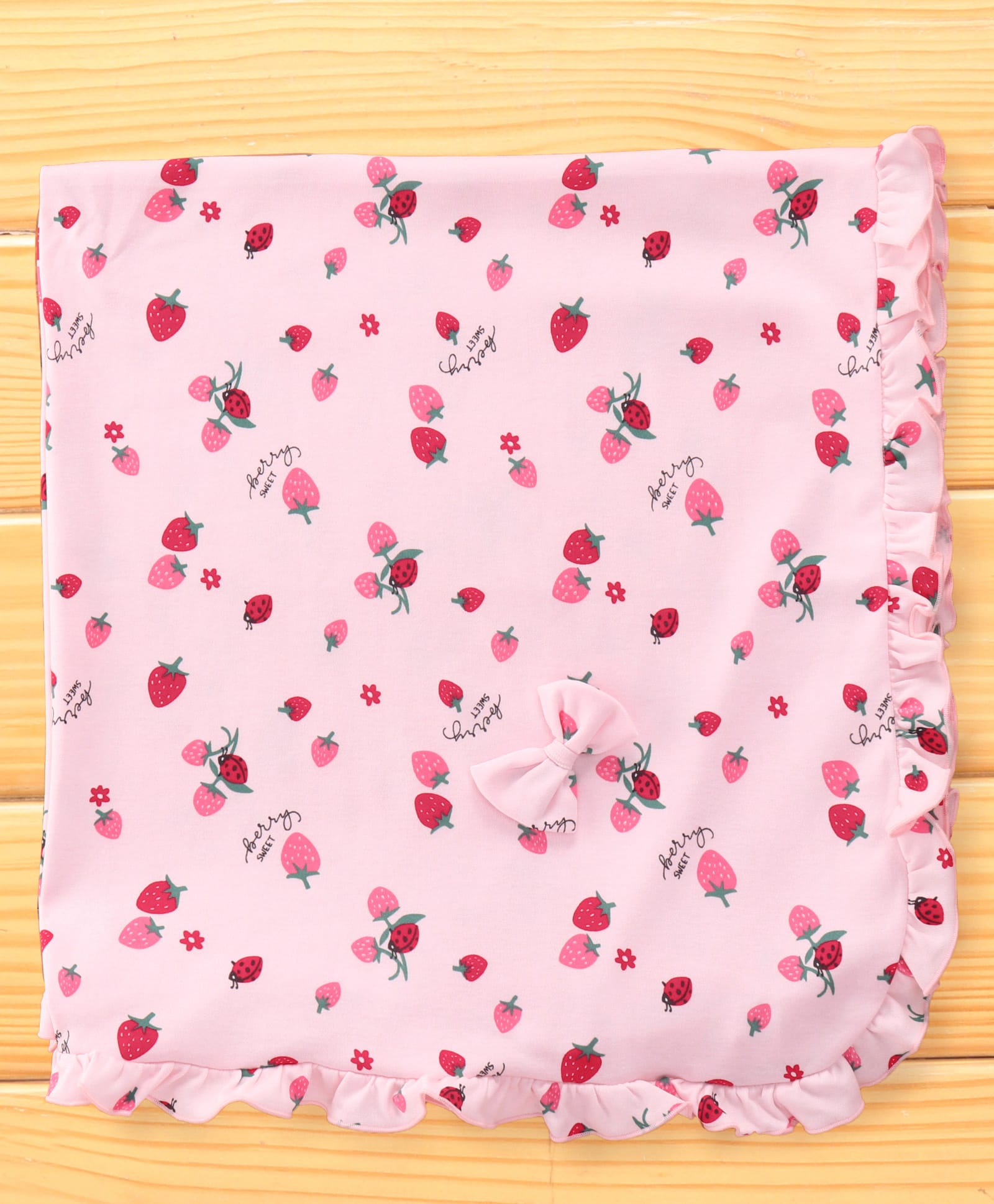 CUCUMBER Interlock Knit Towel With Strawberry Print L 81.5 x B 80 cm - Light Pink-picture-26