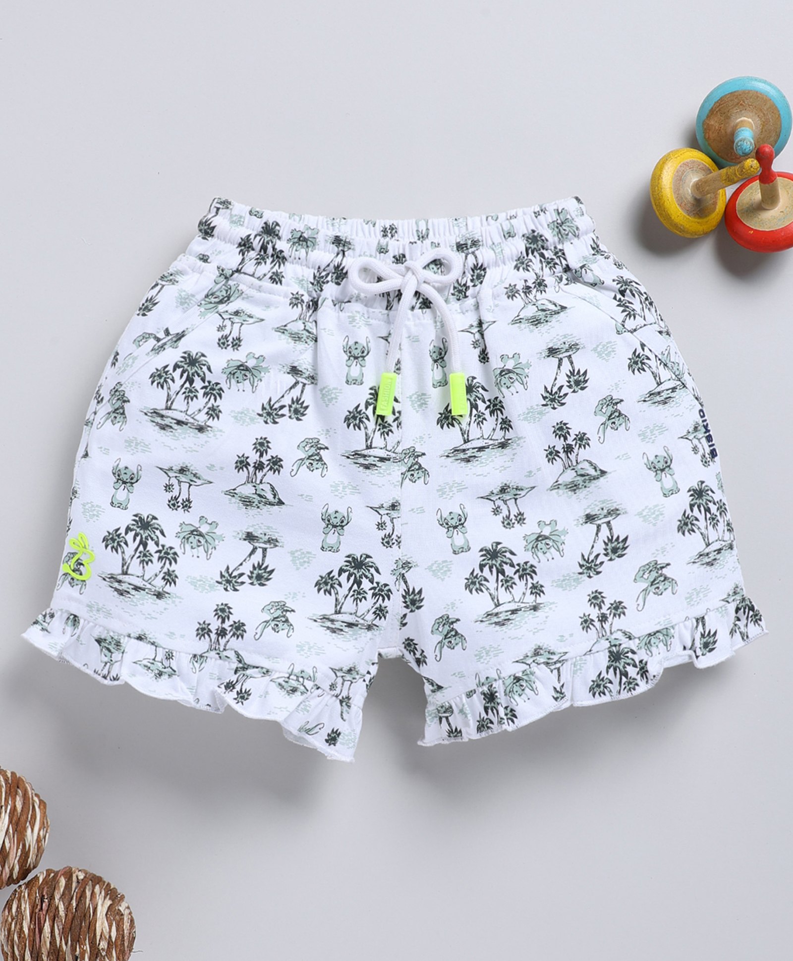 Biskid Cotton Beach Theme Printed Shorts - White & Black-picture-21