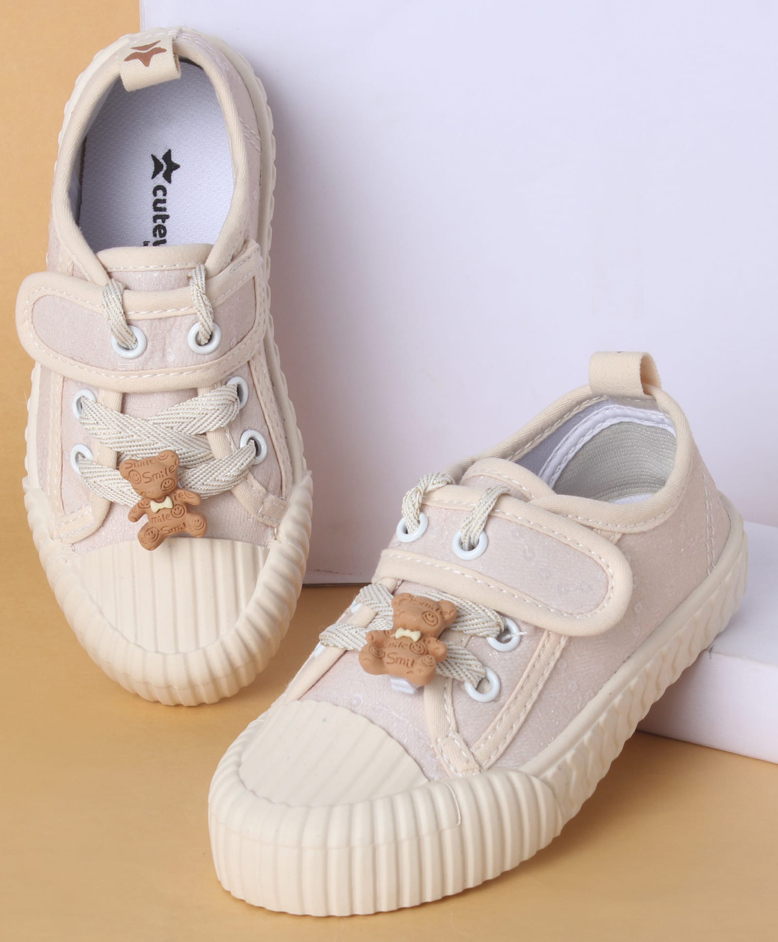 Cute Walk by Babyhug Casual Shoes with Velcro Closure & Teddy Applique - Beige-picture-18