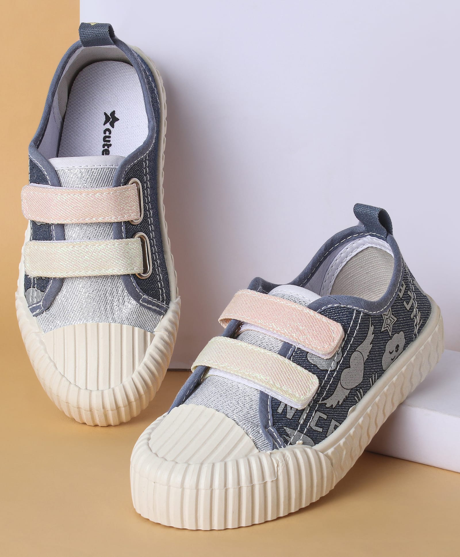Cute Walk by Babyhug Casual Shoes with Velcro Closure & Glittery Cartoon Print - Navy Blue-image-36