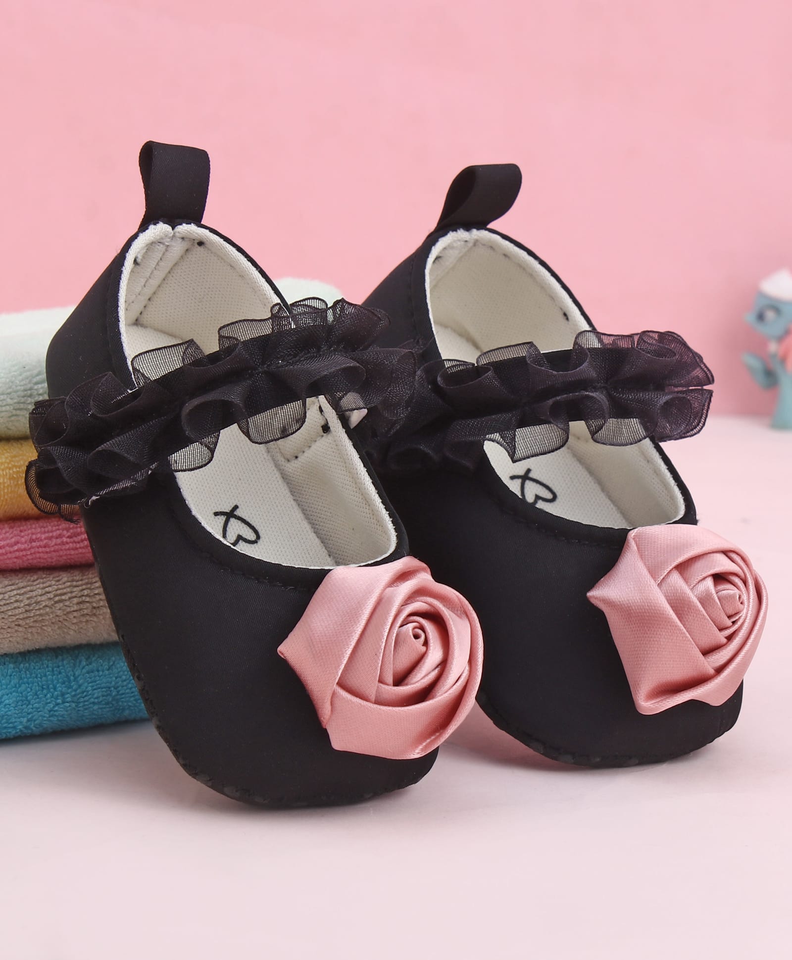 Babyoye Velcro Closure Booties With Floral Applique - Black