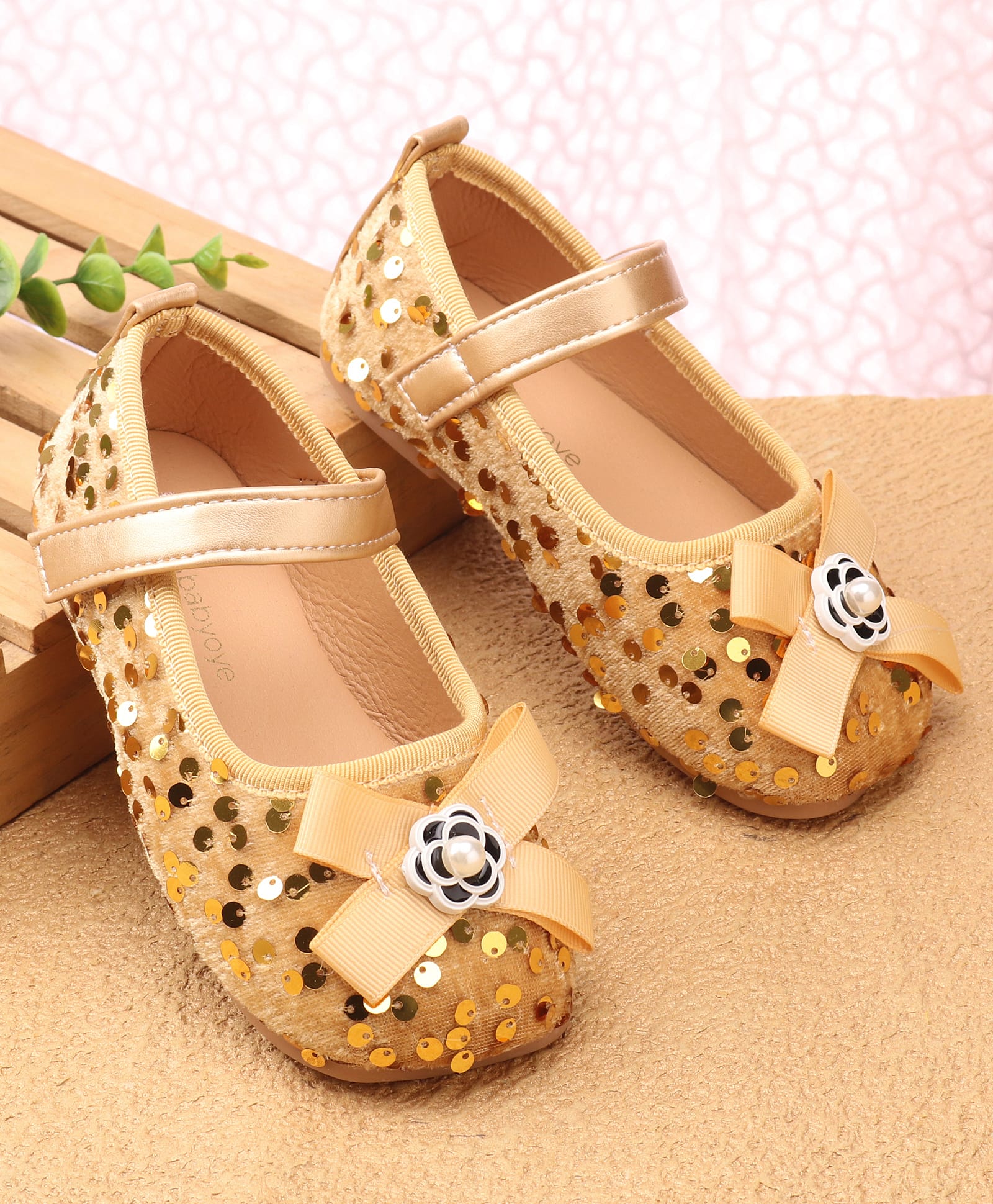 Babyoye Velcro Closure Ballerina With Sequins & Bow Applique - Golden-picture-7
