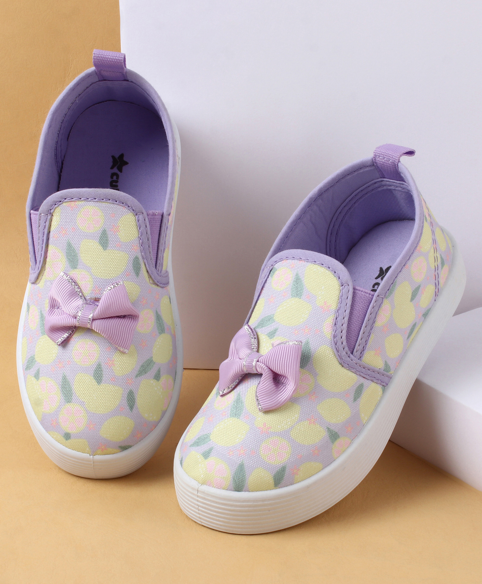 Cute Walk by Babyhug Slip On Casual Shoes with Bow Applique & Lemon Print - Light Green-image-24