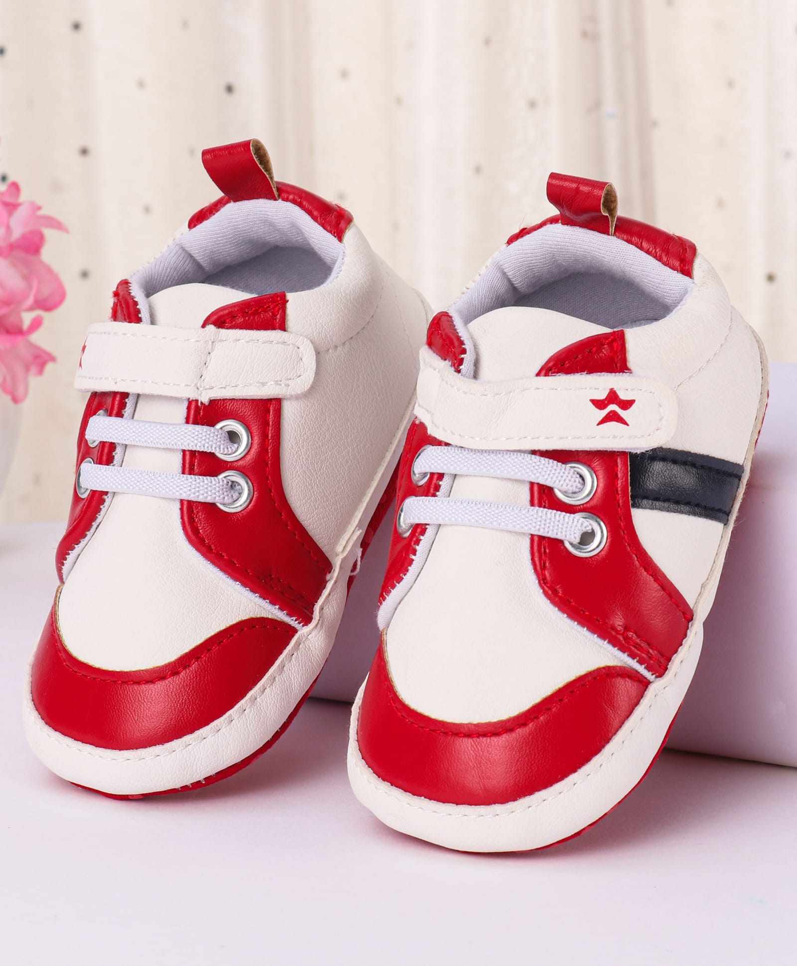 Cute Walk by Babyhug Booties with Velcro Closure - Red-picture-19