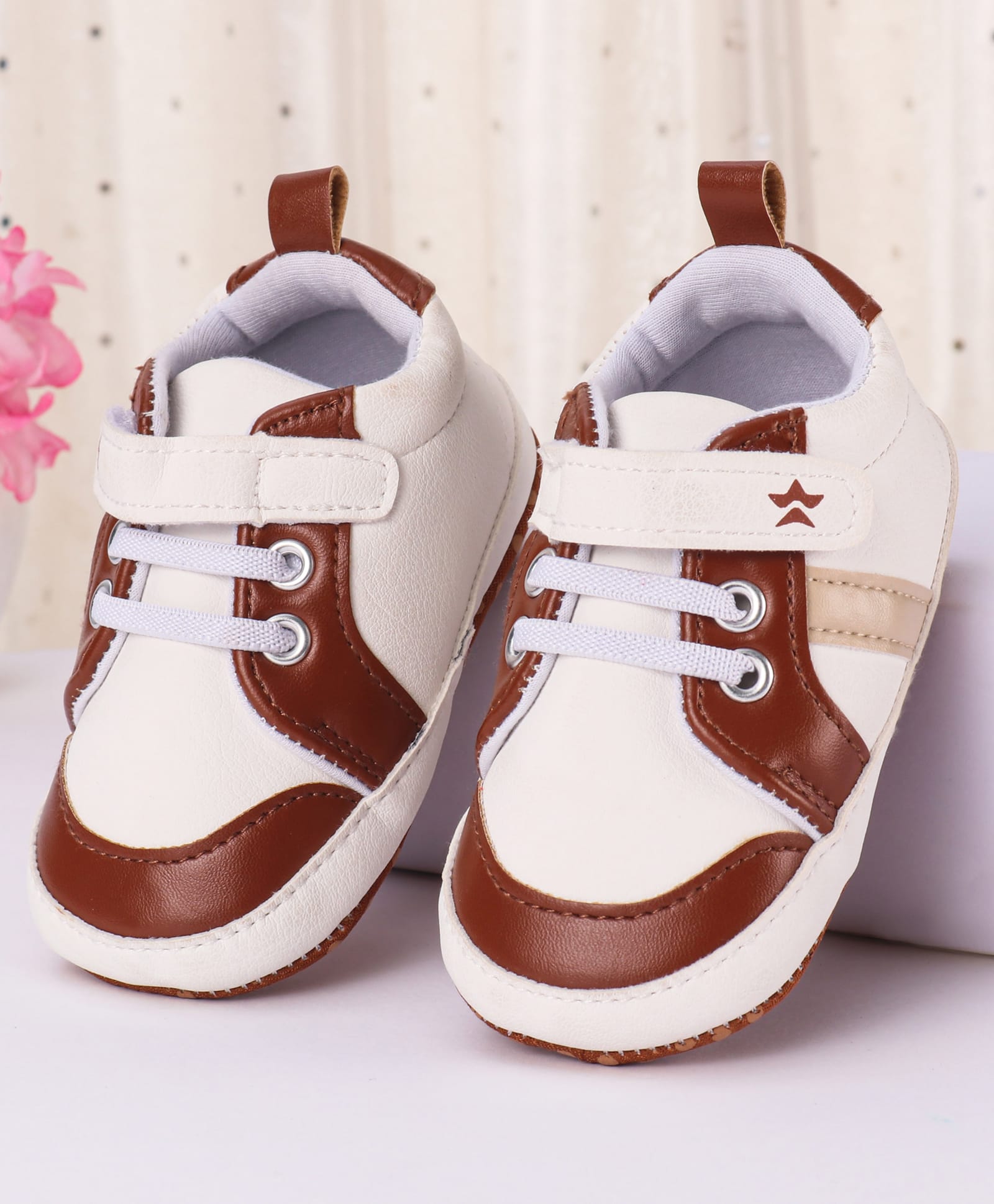 Cute Walk by Babyhug Booties with Velcro Closure - Brown-image-9