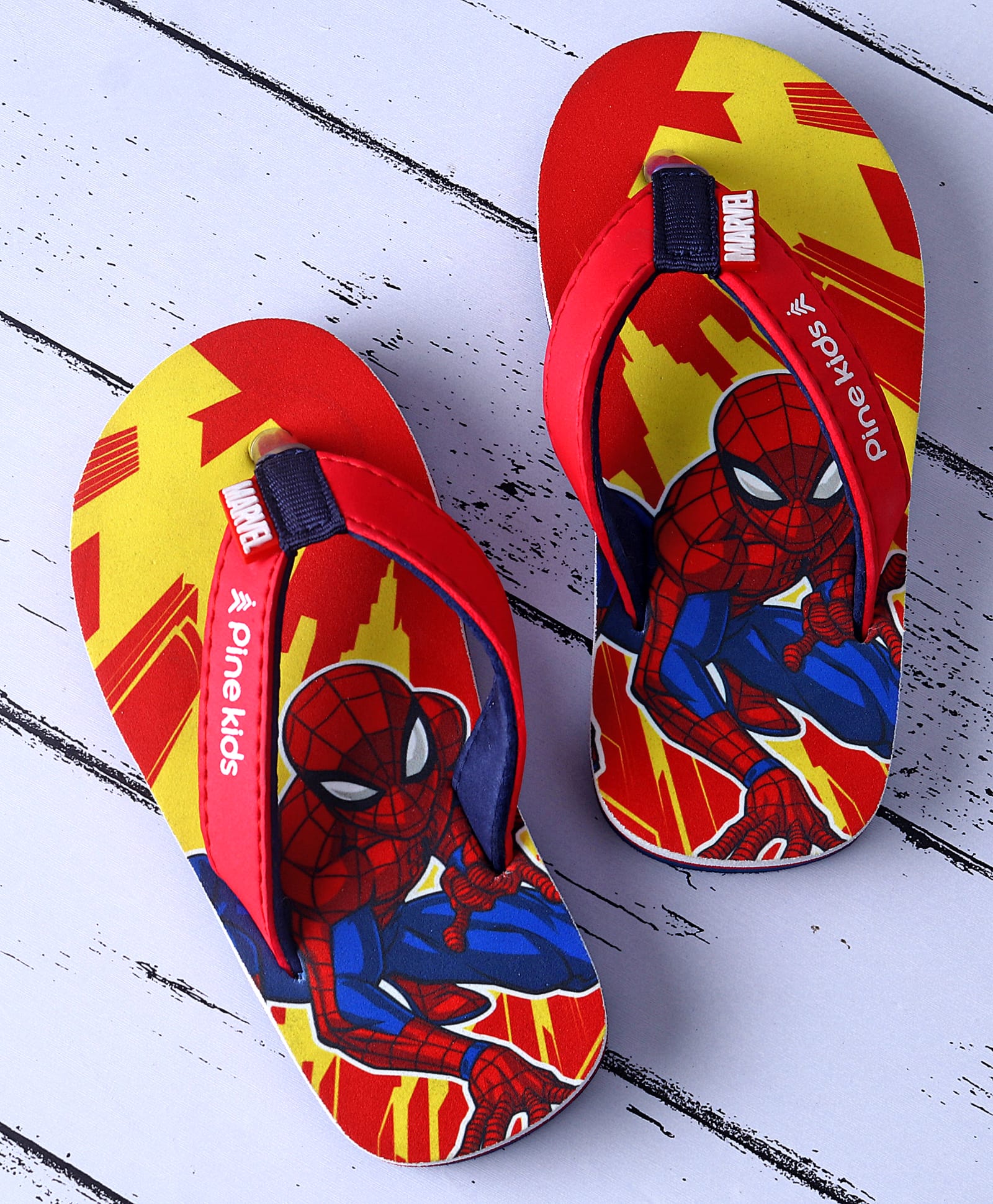 Pine Kids Marvel Slip On Flip Flops With Spider-Man Print - Red-picture-23
