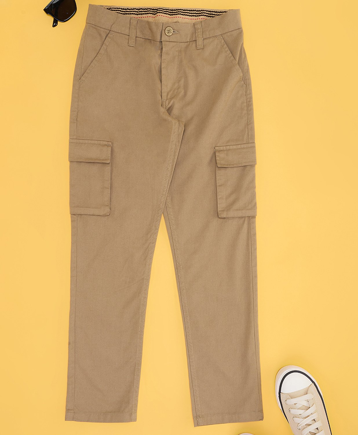 Pantaloons Junior Cotton Spandex Solid Pocket Detailed Pant - Dusky Dull Green-picture-33