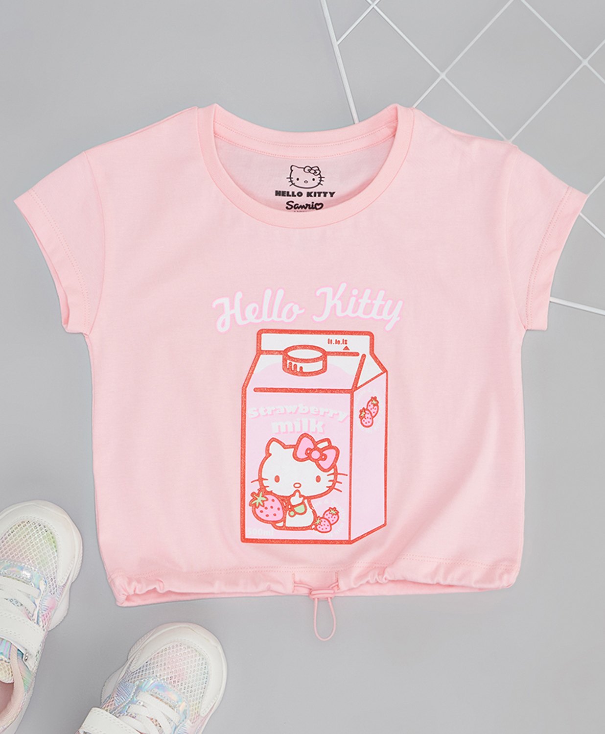 Pantaloons Junior Cotton Hello Kitty Featuring Half Sleeves Character Printed Top - Pink-image-17
