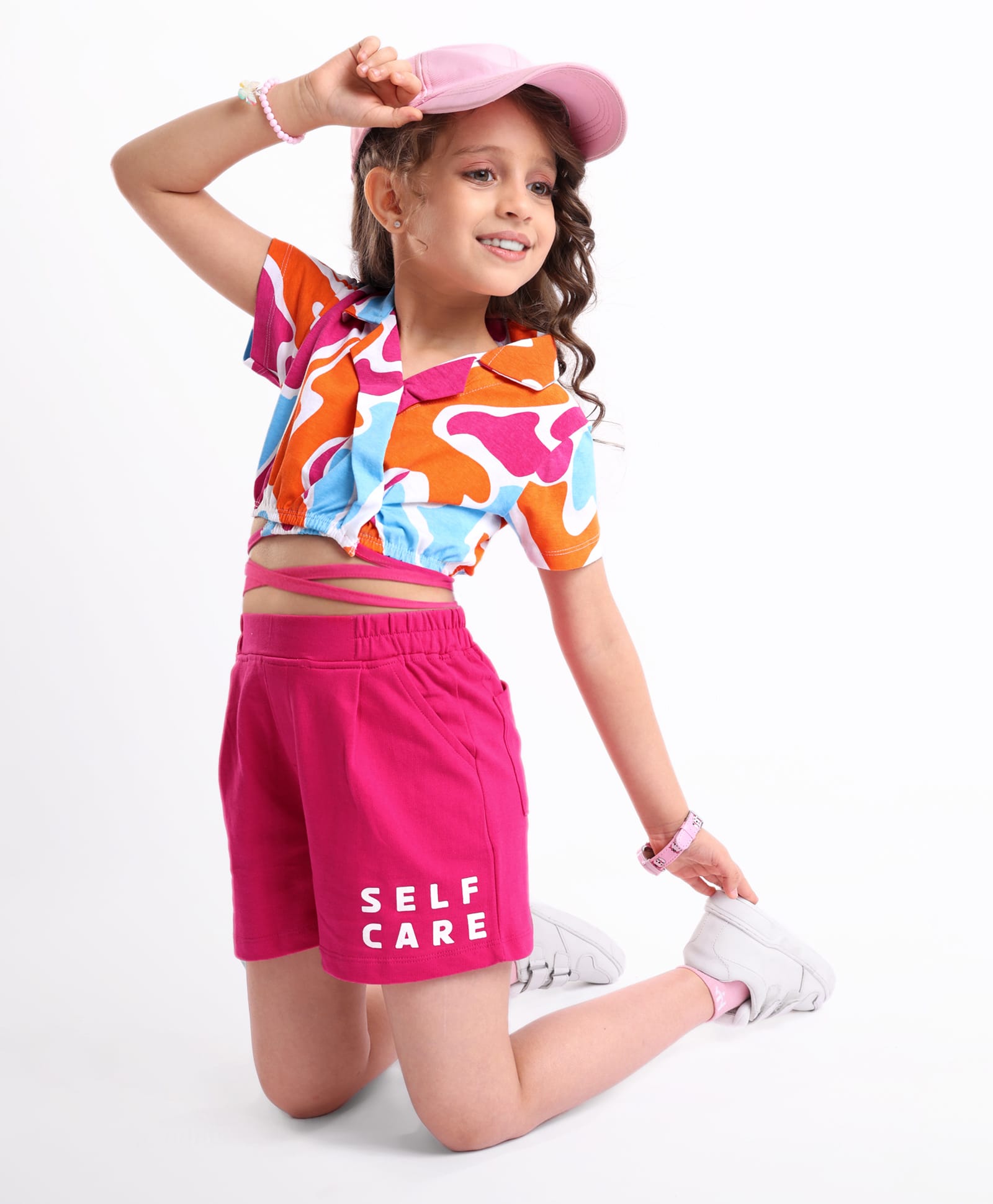 OLLINGTON ST. Cotton Knit Half Sleeves Abstract Print Top & Knit Shorts - Dark Pink-image-40
