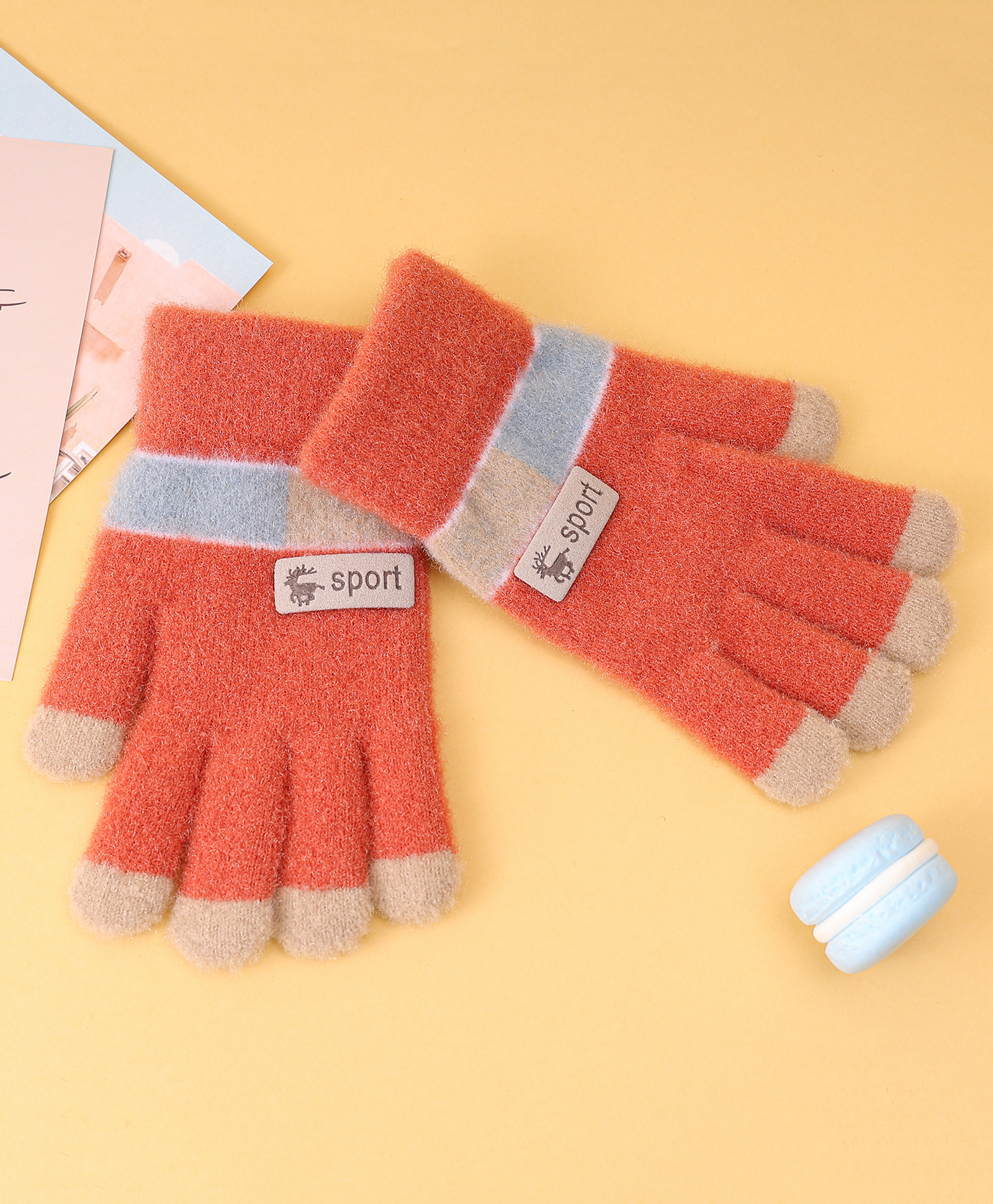 Pine Kids Gloves with Color Block Design - Red-picture-24