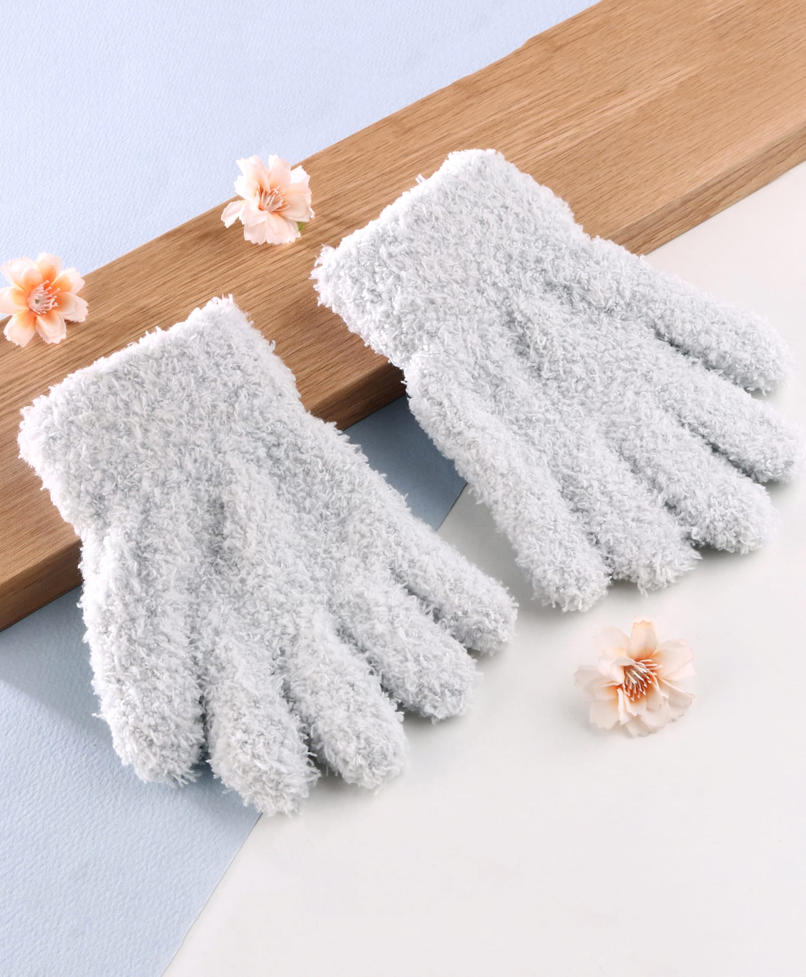 Babyhug Solid Color Fur Gloves - Light Grey