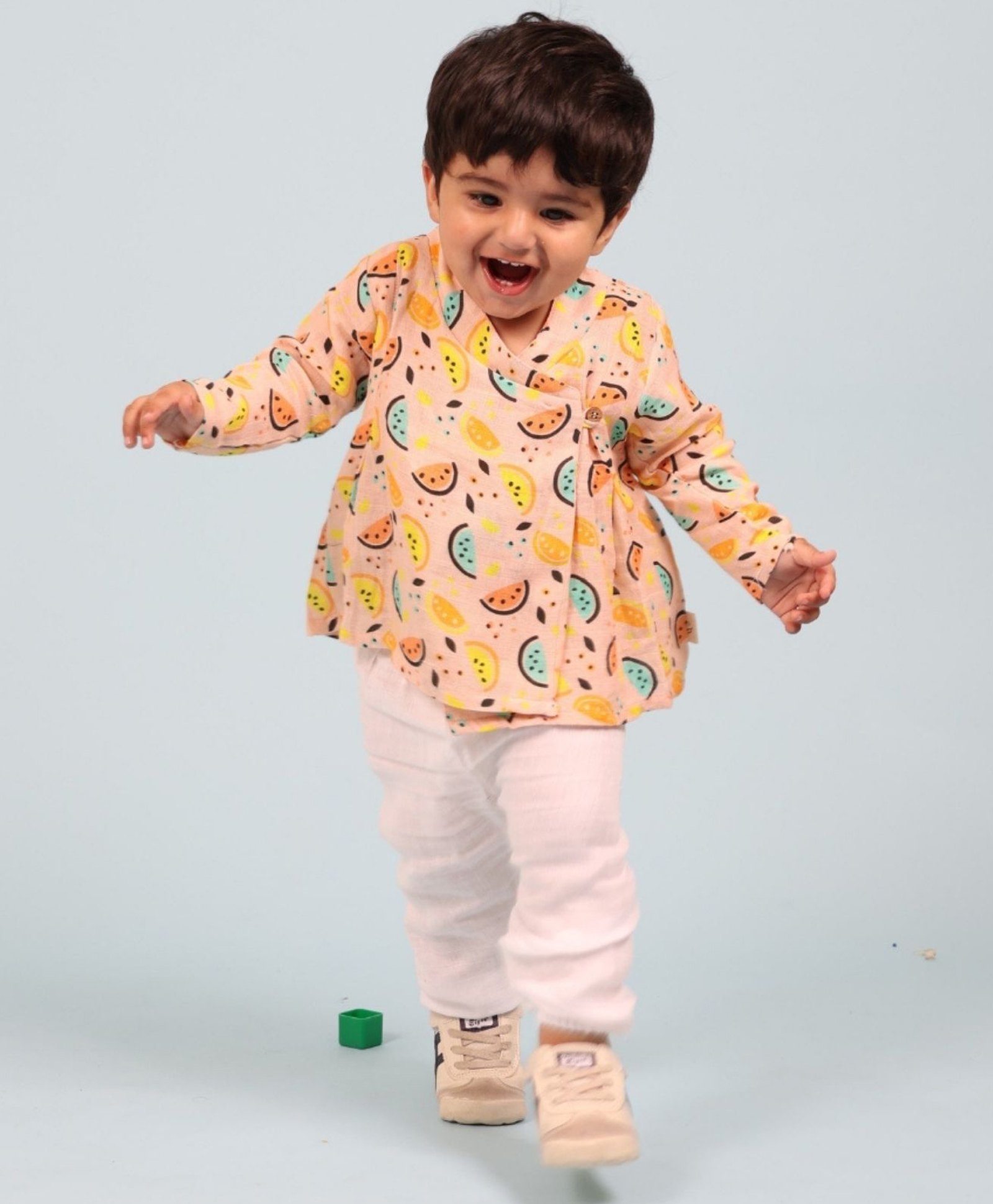 Mama & Peaches Muslin Full Sleeves Lemons Printed Angrakha Style Kurta & Pyjama Set - Multi Colour-image-11