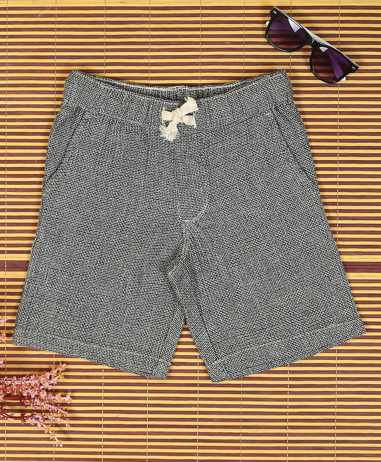 The Lion and the Fish Cotton Woven Abstract Printed Shorts - Silver Grey-picture-14