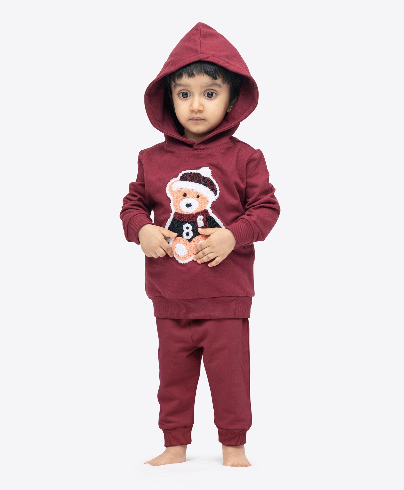 Ariel Pure Cotton Knit Full Sleeves Bear Patch Detailed Light Winter Hooded Sweatshirt & Joggers Set - Maroon-image-4