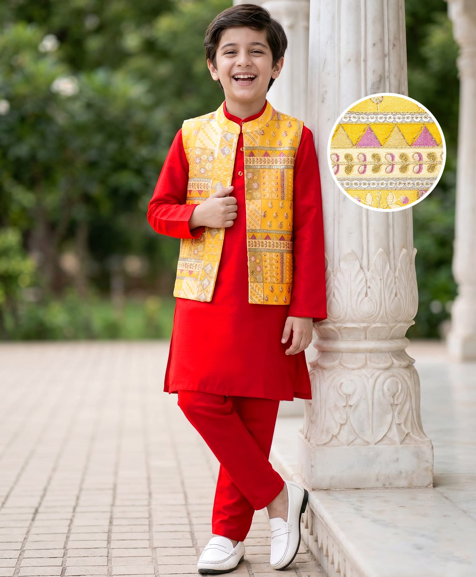 Pine Kids Woven Full Sleeves Mandarin Collar Kurta Pyjama Set With Embroidered Jacket - Red-picture-42