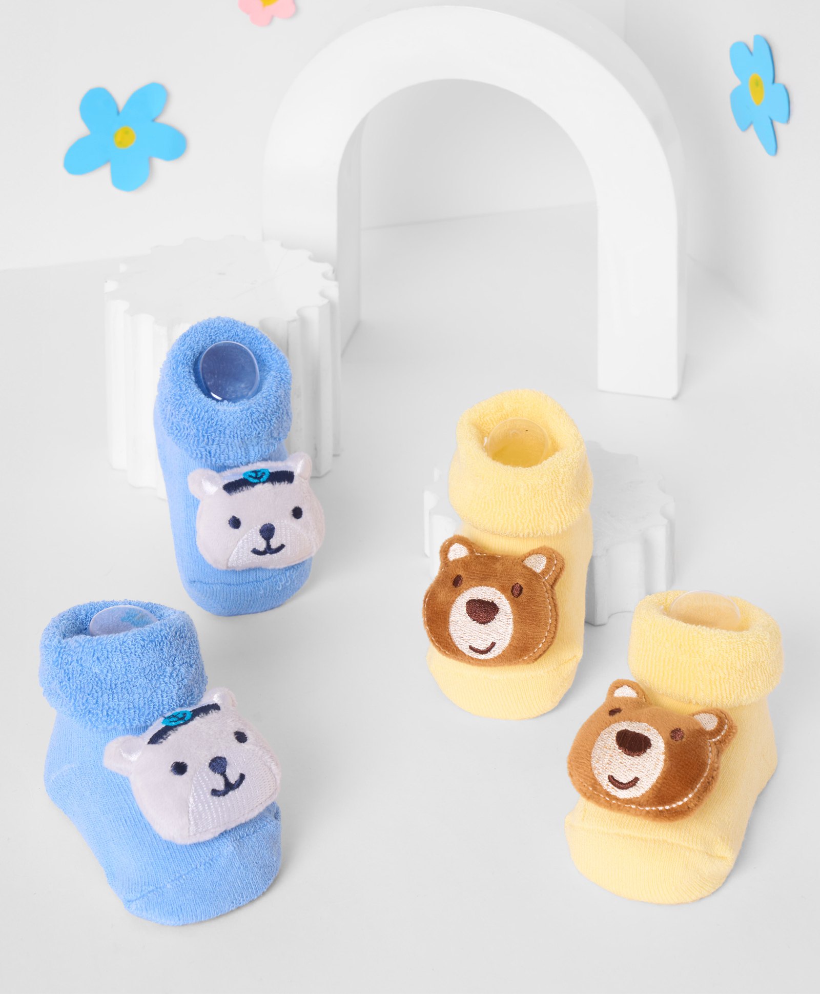 Kicks & Crawl Cotton Pack Of 2 Bear 3D Applique Detailed Anti Skid Socks - Blue & Yellow-image-29