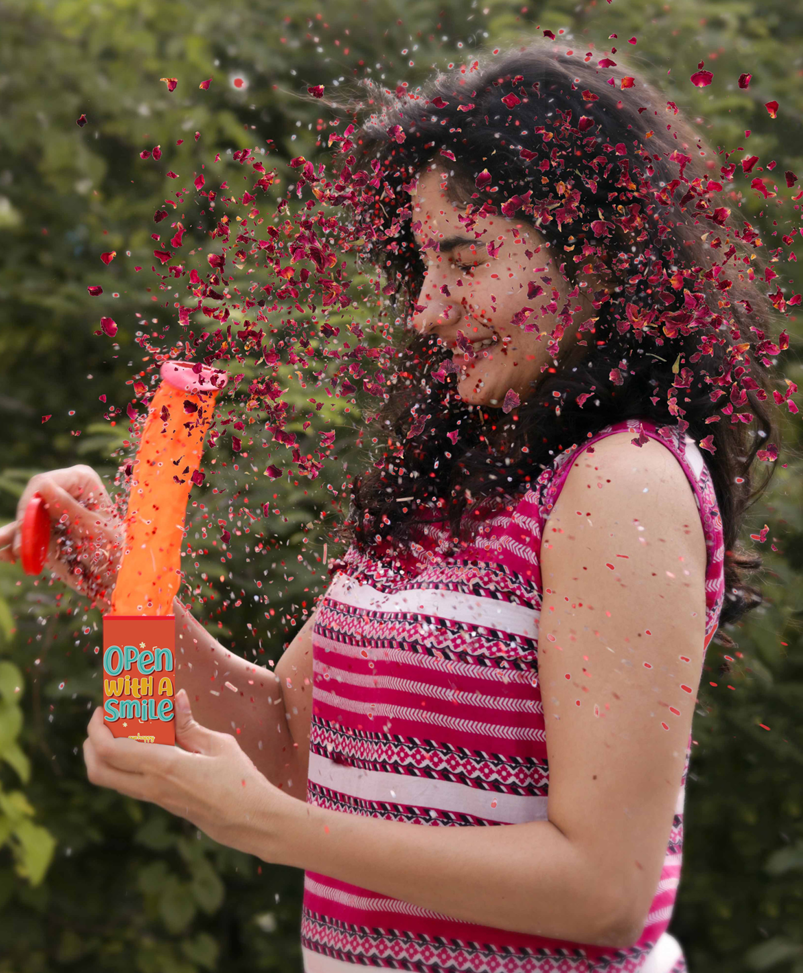 Oye Happy Flower Shower Bomb