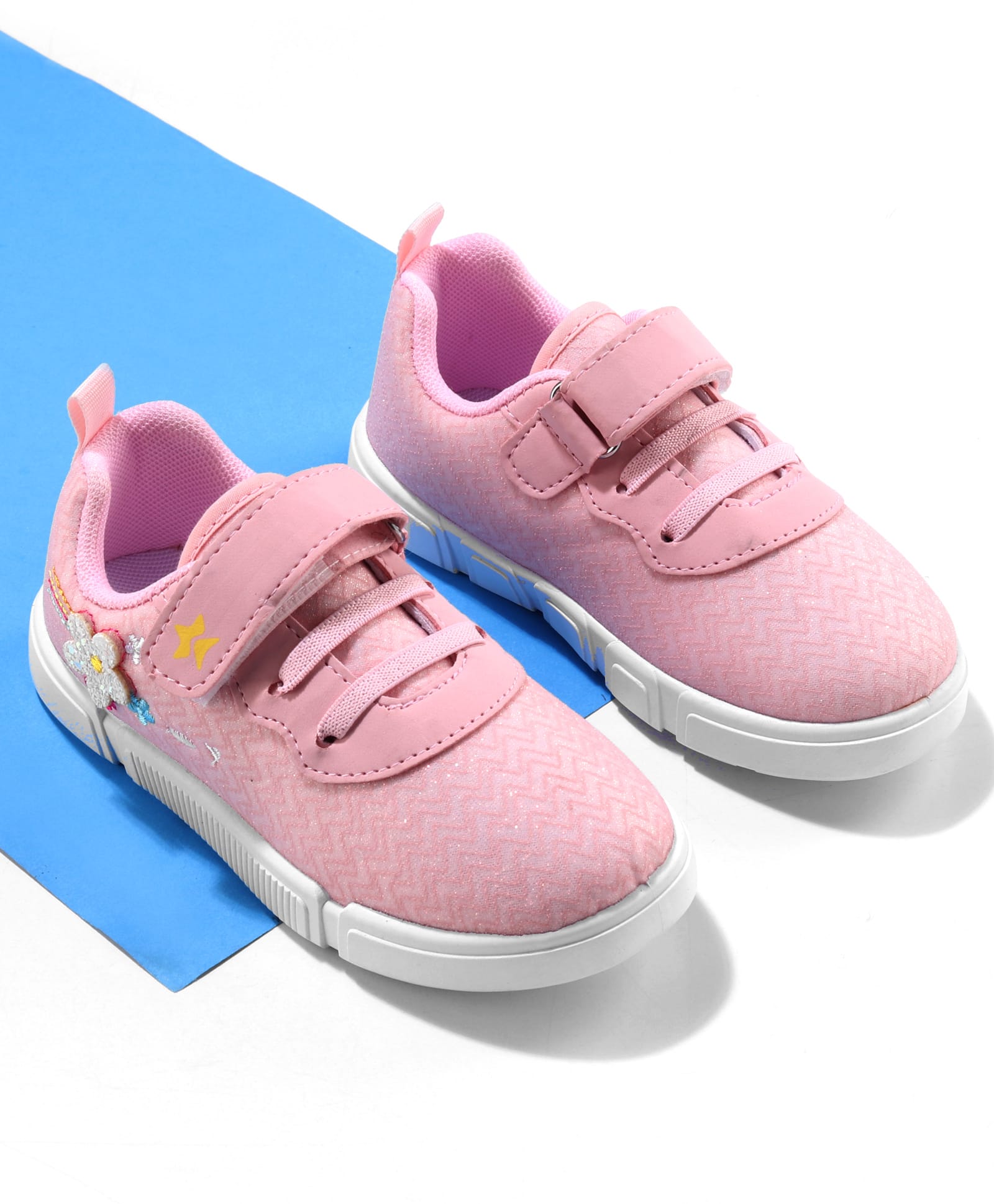 Cute Walk by Babyhug Sneaker Shoes with Velcro Closure - Pink-picture-15