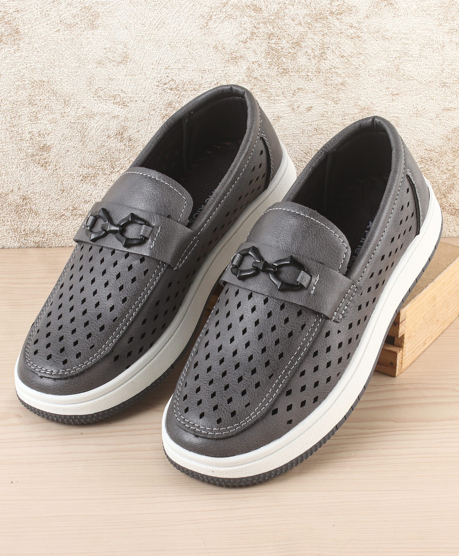 Pine Kids Solid Coloured Formal & Party Wear Shoes - Black-image-35