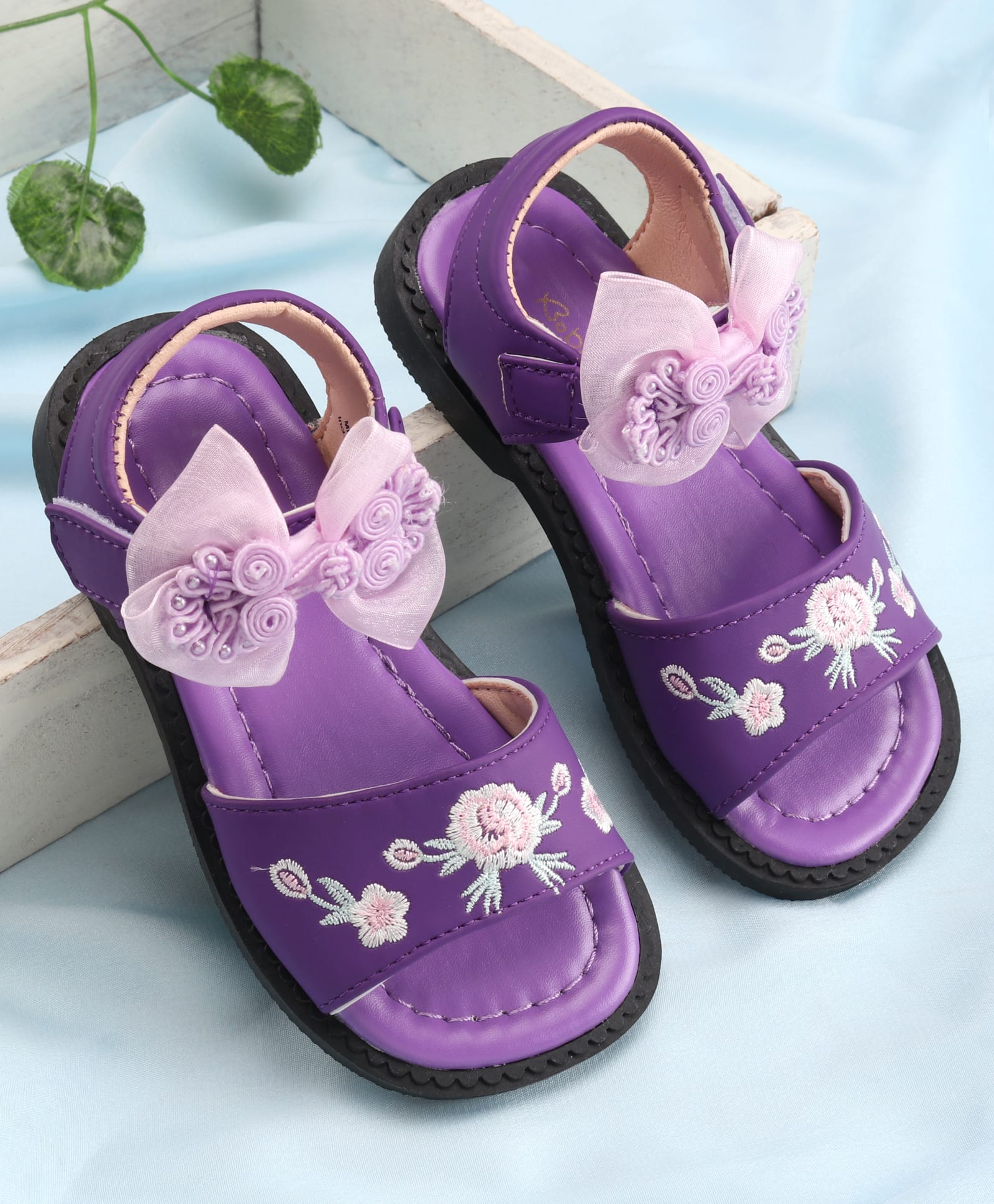 Babyoye Velcro Closure Sandals With Floral Applique - Purple-image-9