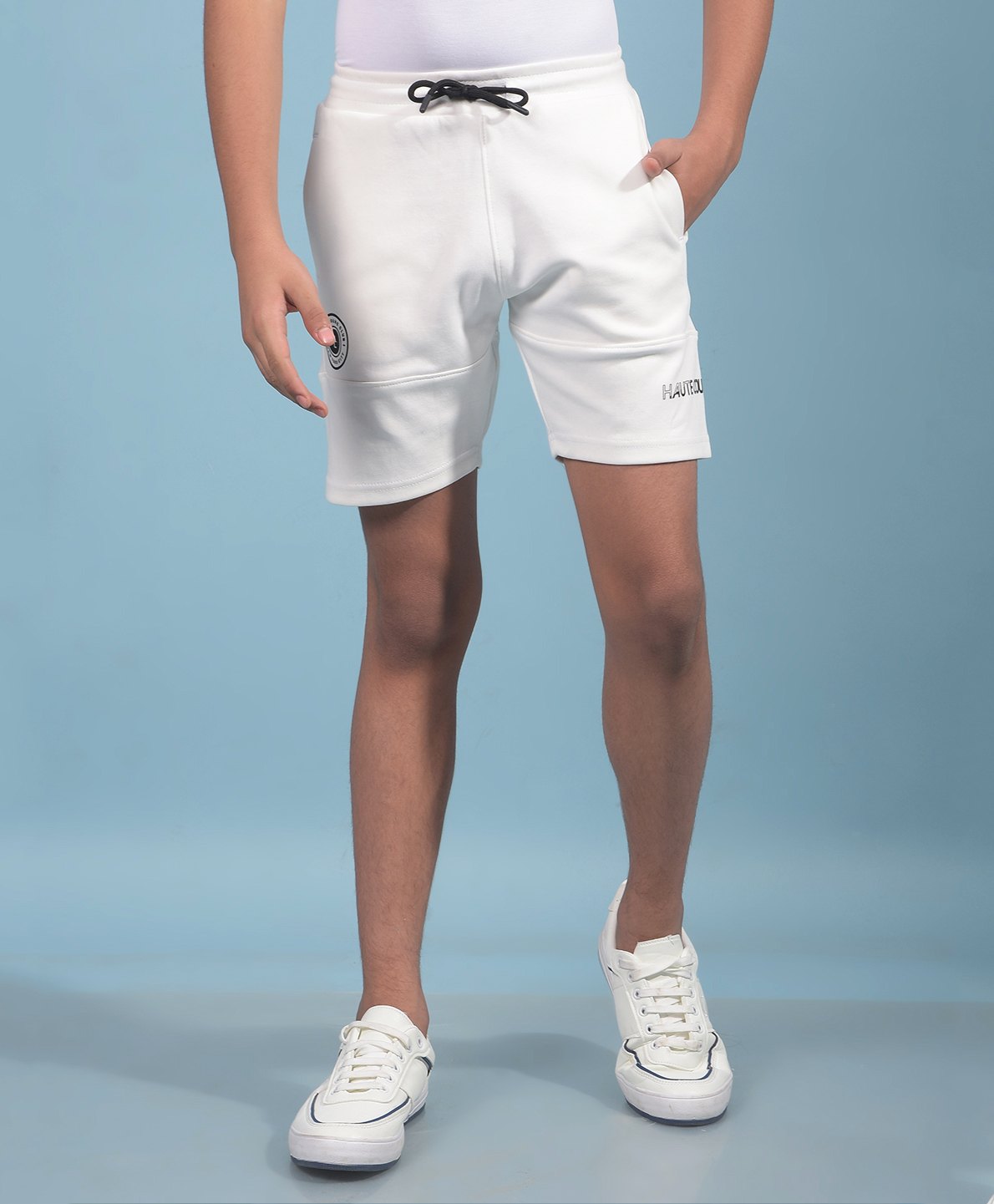 CRIMSOUNE CLUB Cotton Solid Shorts - White-picture-36