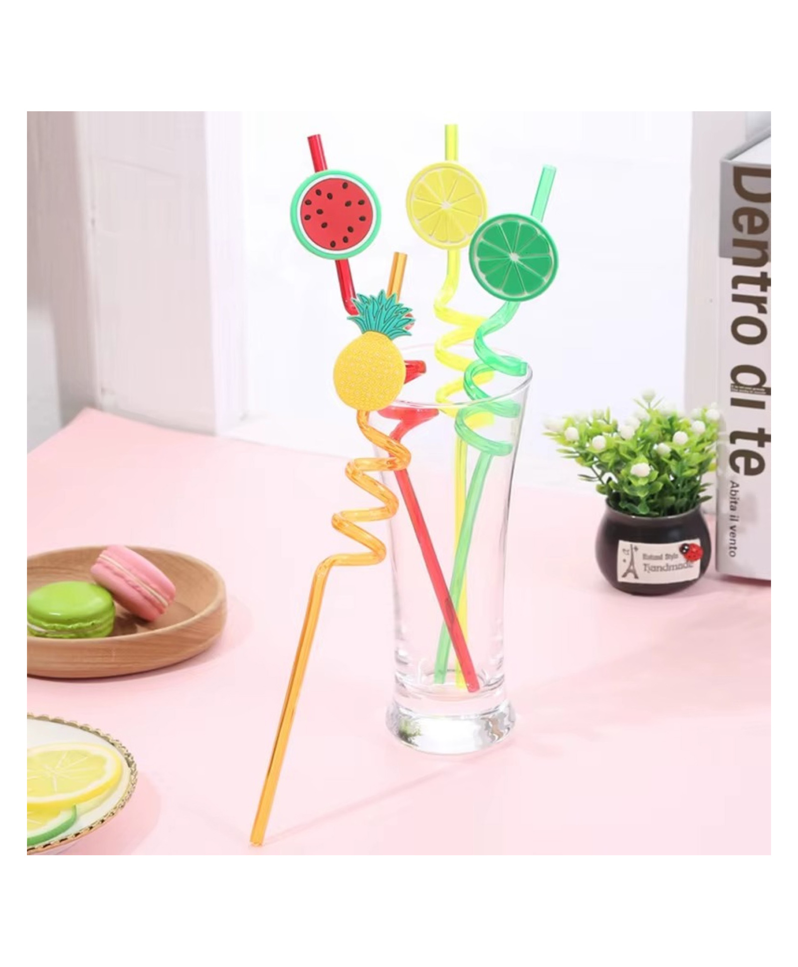 Luvlittle Set of 2 Reusable Cute Spiral Drinking Straws for Kids - Design May Vary