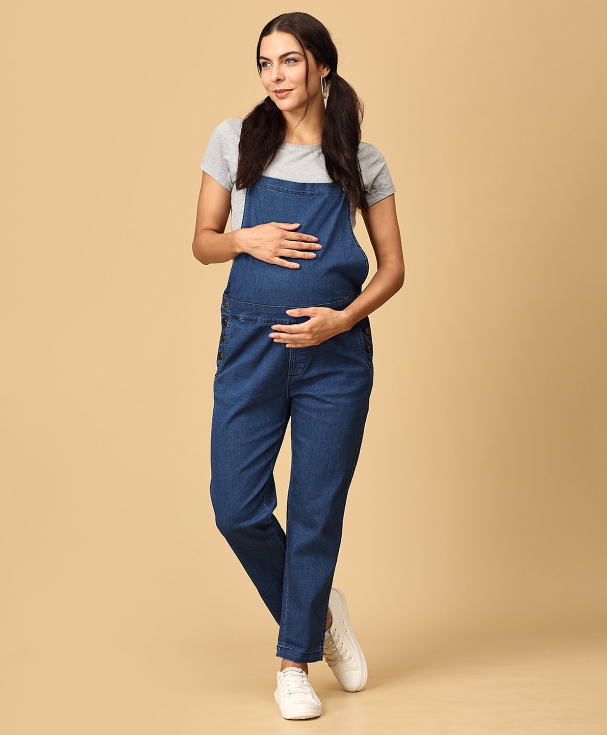 The Mom Store Denim Sleeveless Solid Maternity Dungaree - Blue-picture-22