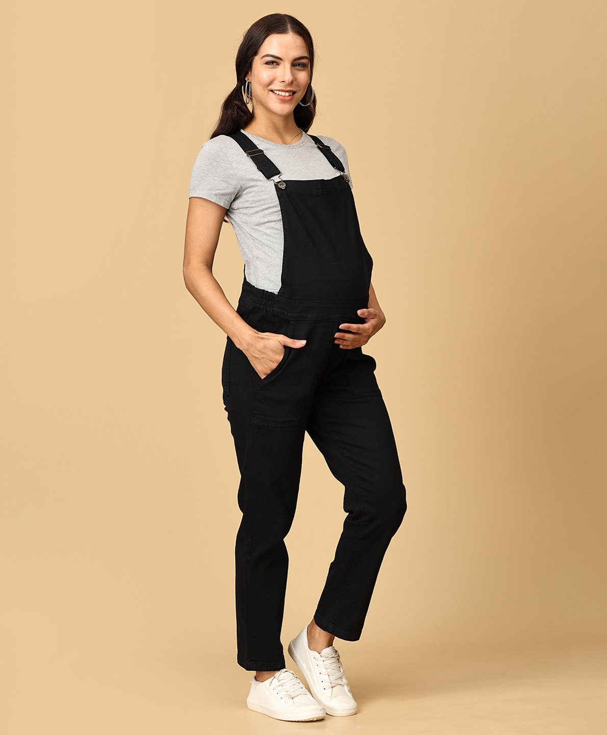The Mom Store Denim Sleeveless Solid Maternity Dungaree - Black-image-44