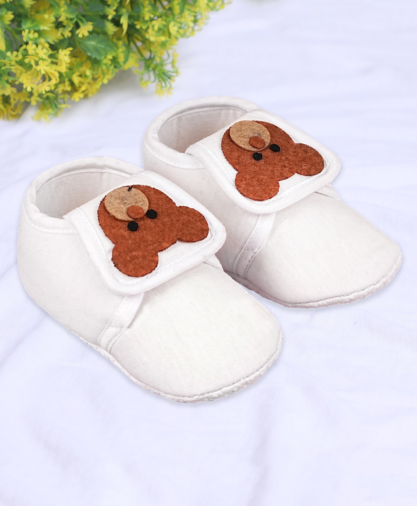 Coco Candy Teddy Bear Designed Velcro Closure Booties - White-picture-47
