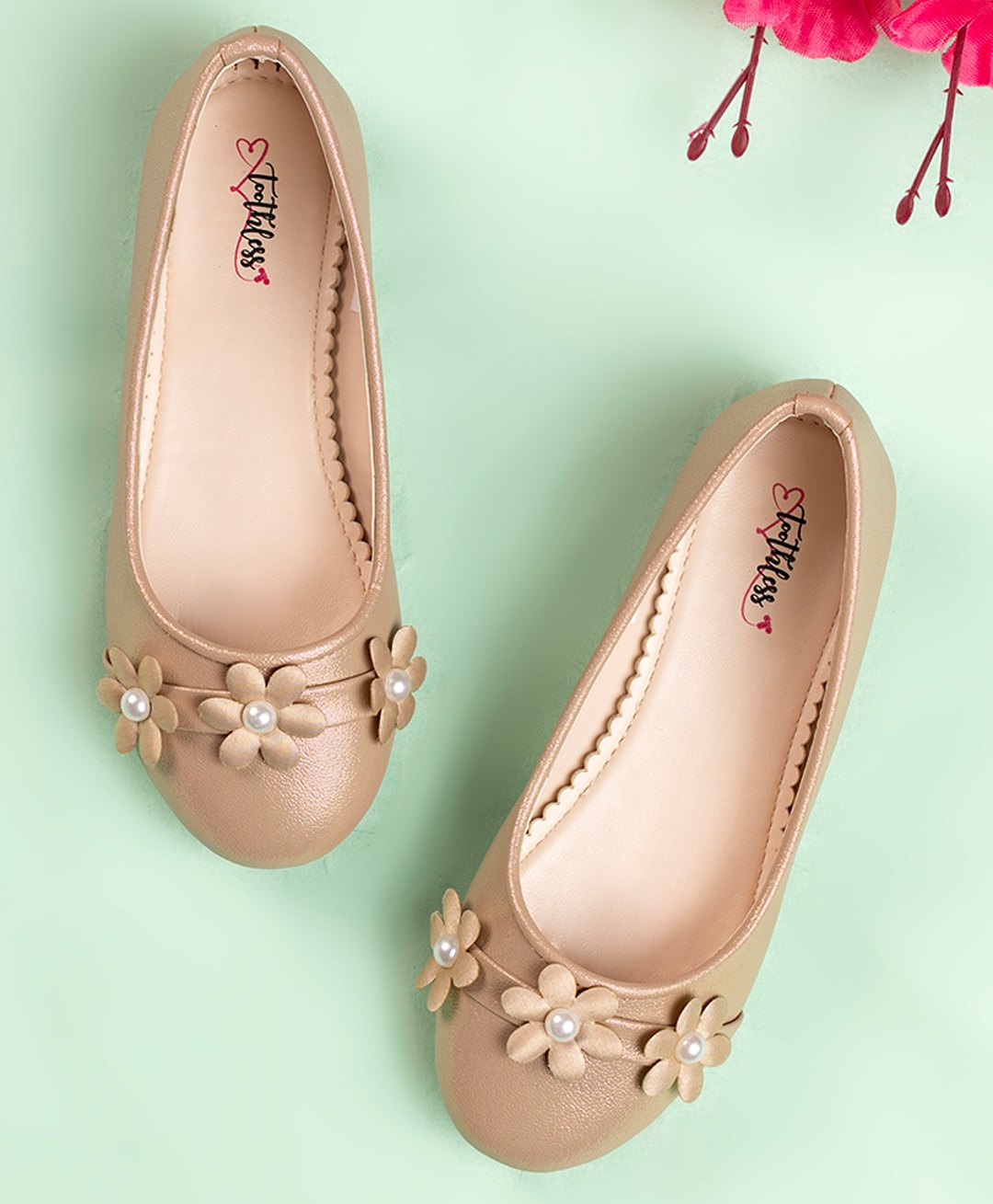 Toothless Floral Applique Detailed Pearls Embellished Ballerinas - Beige-image-38