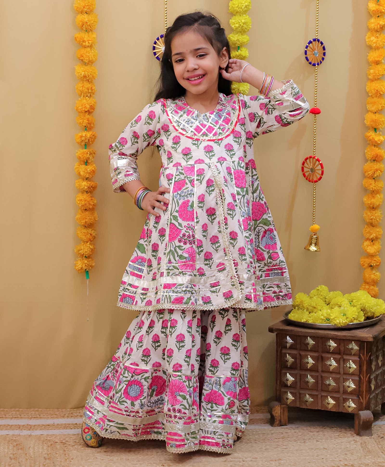 Vastrarth Cotton Three Fourth Sleeves Floral Printed Gota Lace Embellished Kurta Sharara Set - White & Pink-picture-12