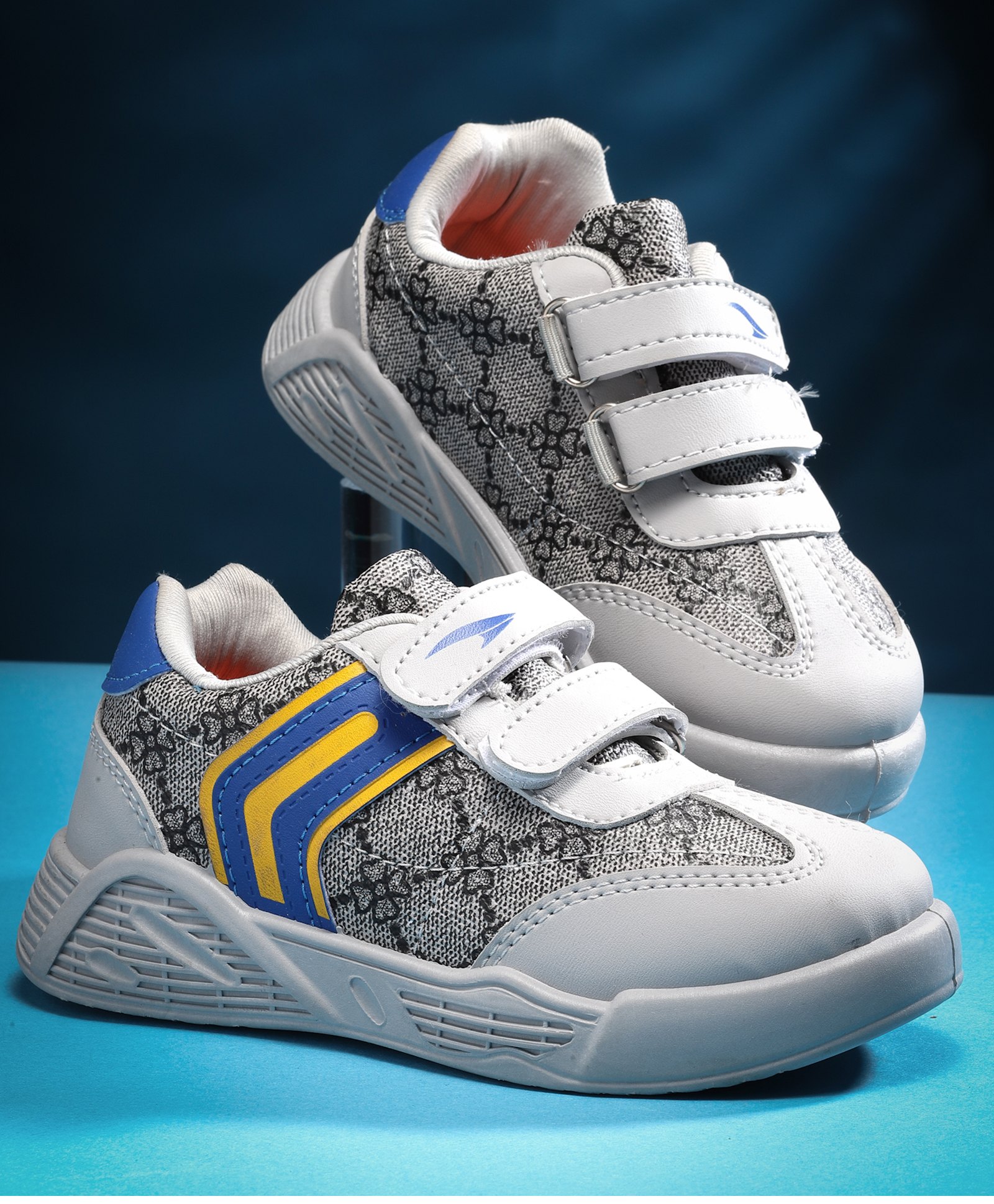 asian Floral Designed Velcro Closure Sneakers - Light Grey-picture-37