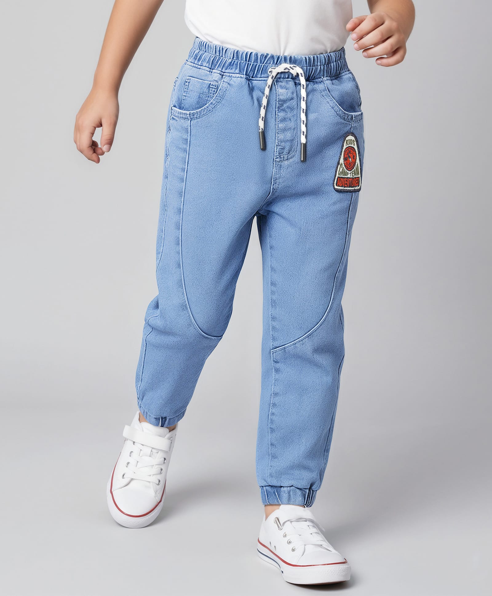 Mark & Mia Full Length Cut & Sew Solid Denim Jeans With Badge Detailing - Light Blue-picture-19