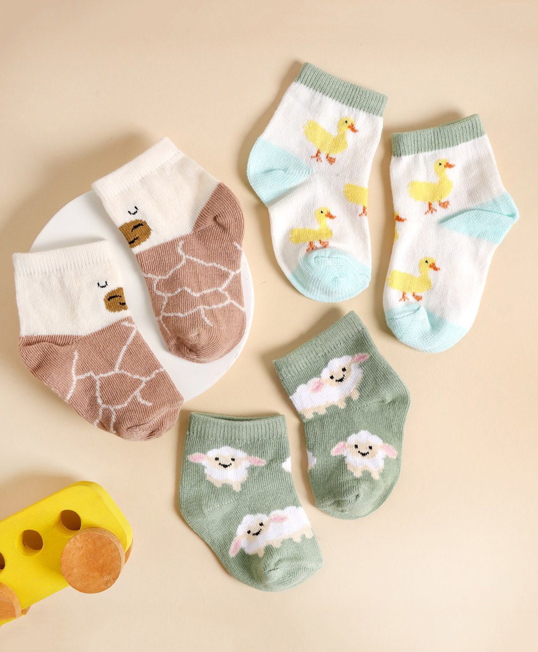 Kicks & Crawl Cotton Pack Of 3 Baby Animals & Birds Designed Socks - Multi Colour-picture-15
