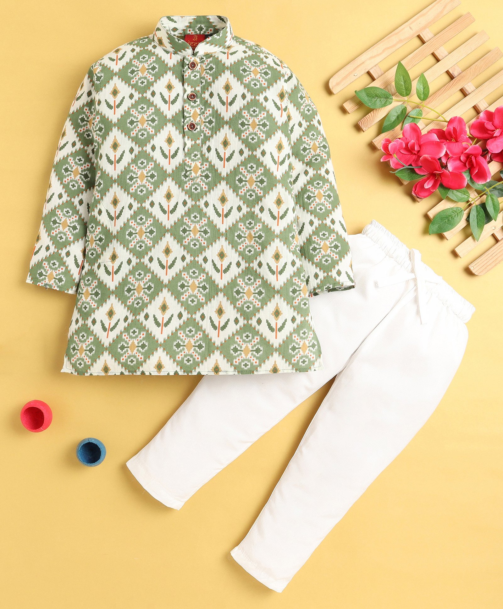 Jeet Ethnics Cotton Blend Full Sleeves Floral Printed Kurta Pyjama Set - Green-image-34