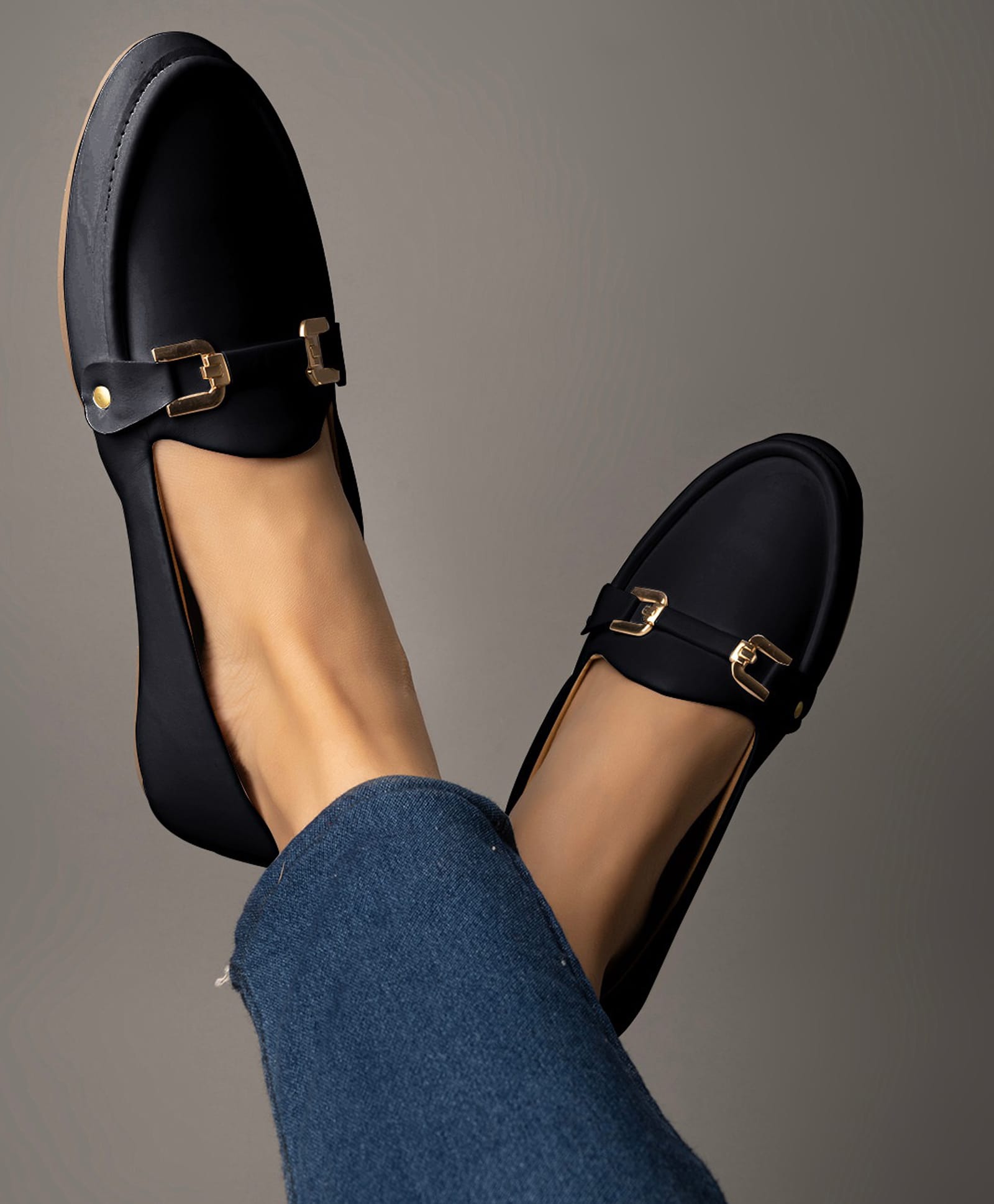 Shoetopia Buckle Detailed Ballerinas - Black-image-12