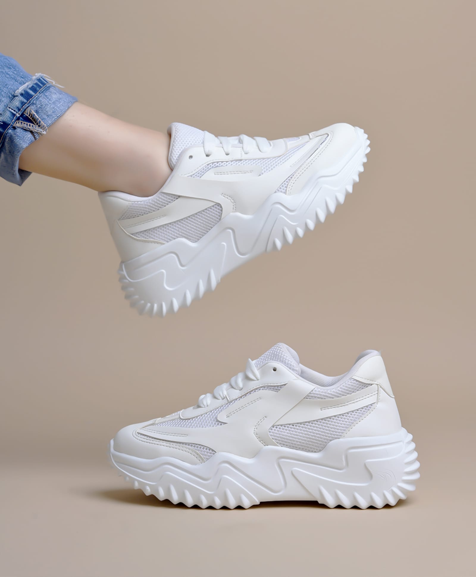 Shoetopia Mesh Detailed Lace Up Sneakers - White-picture-23