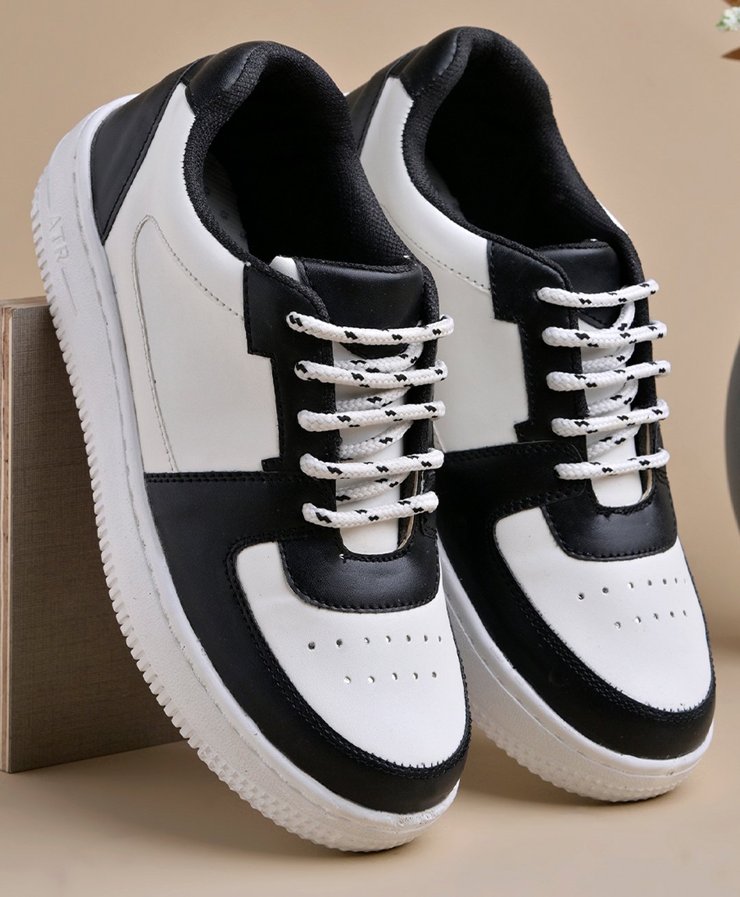 Shoetopia Colour Blocked Lace Up Shoes - Black & White-picture-54