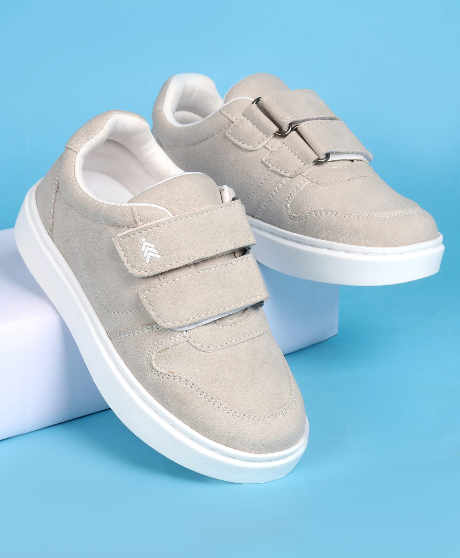 Pine Kids Velcro Closure Casual Shoes - Grey-image-6