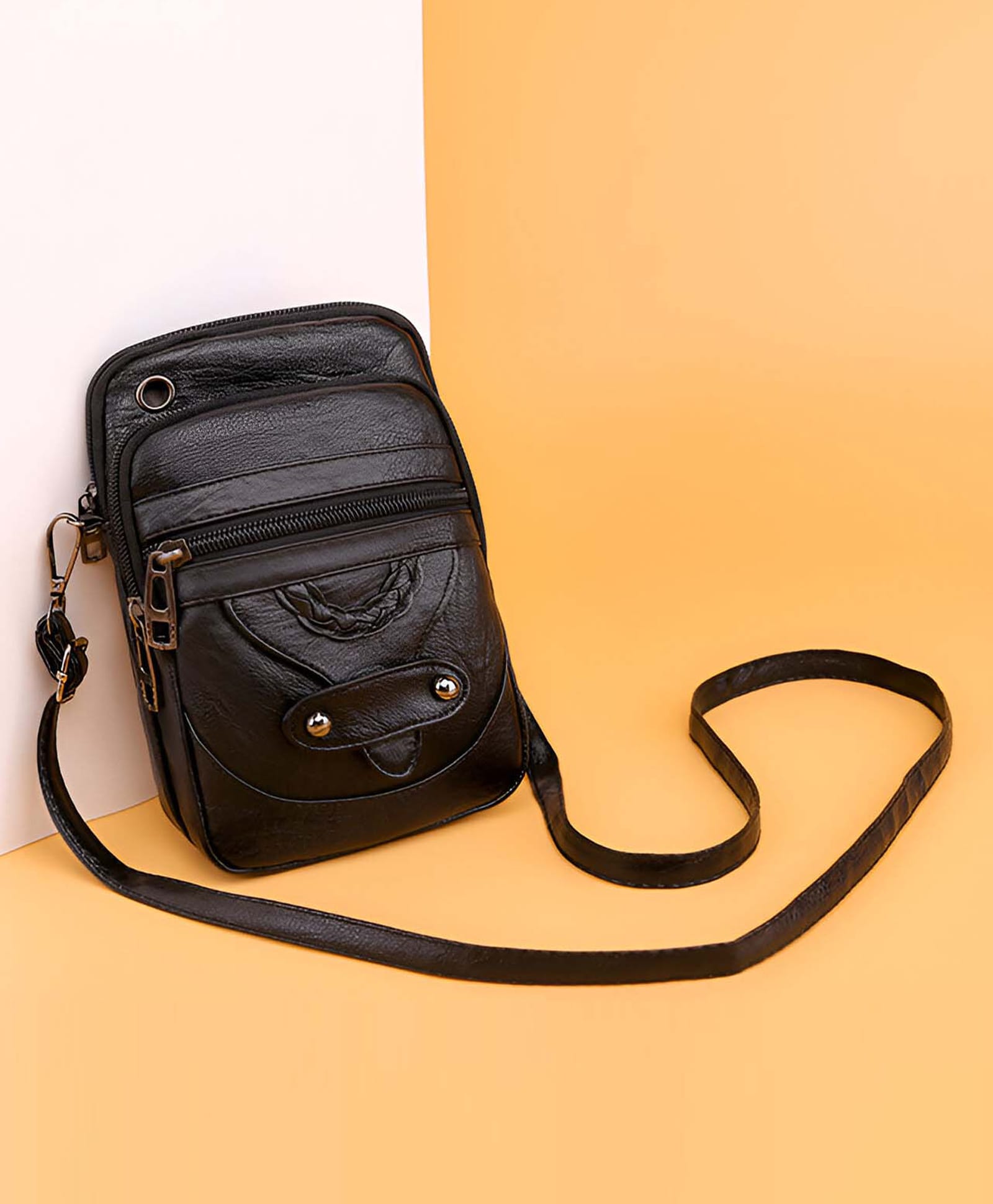 SYGA Women's Pu Leather Material With Western Style Pattern, Sling Bag (Black)-image-27