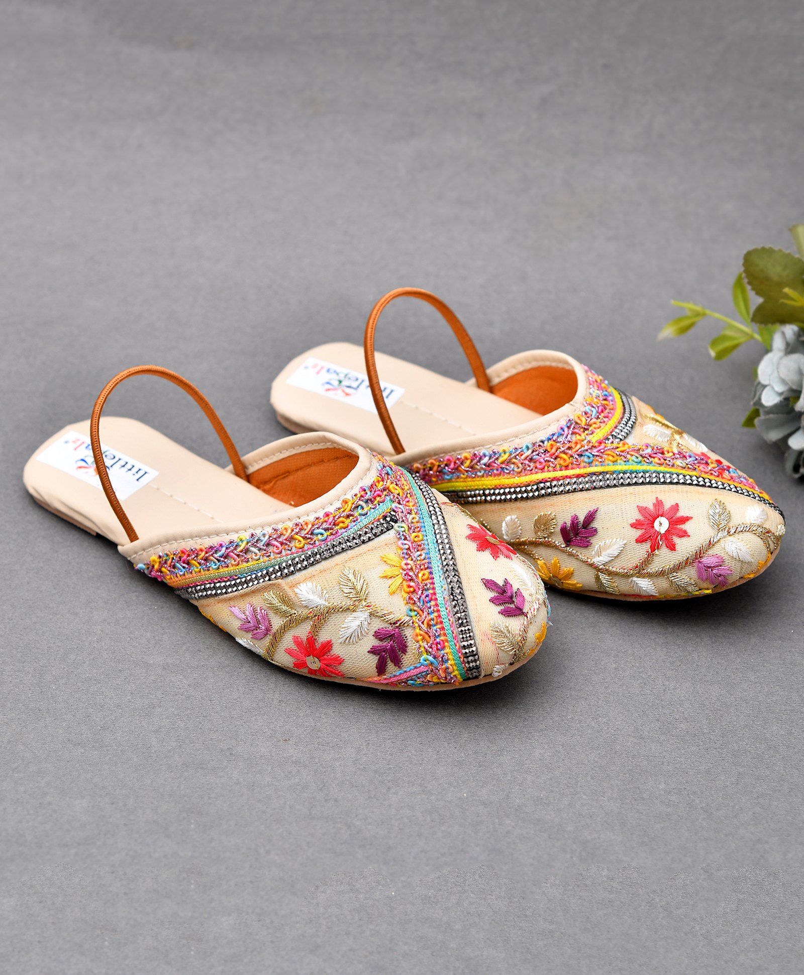 Little Palz Floral Embroidered & Sequins Embellished Mojaris - Beige-image-8