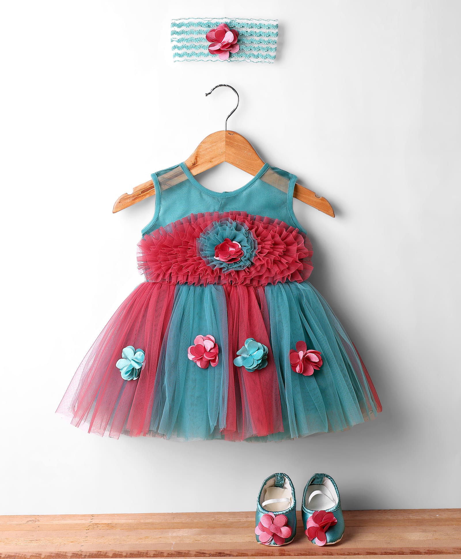 Enfance Sleeveless Floral Applique Detailed Colour Blocked Knee Length Dress With Headband & Booties - Teal Blue-picture-0