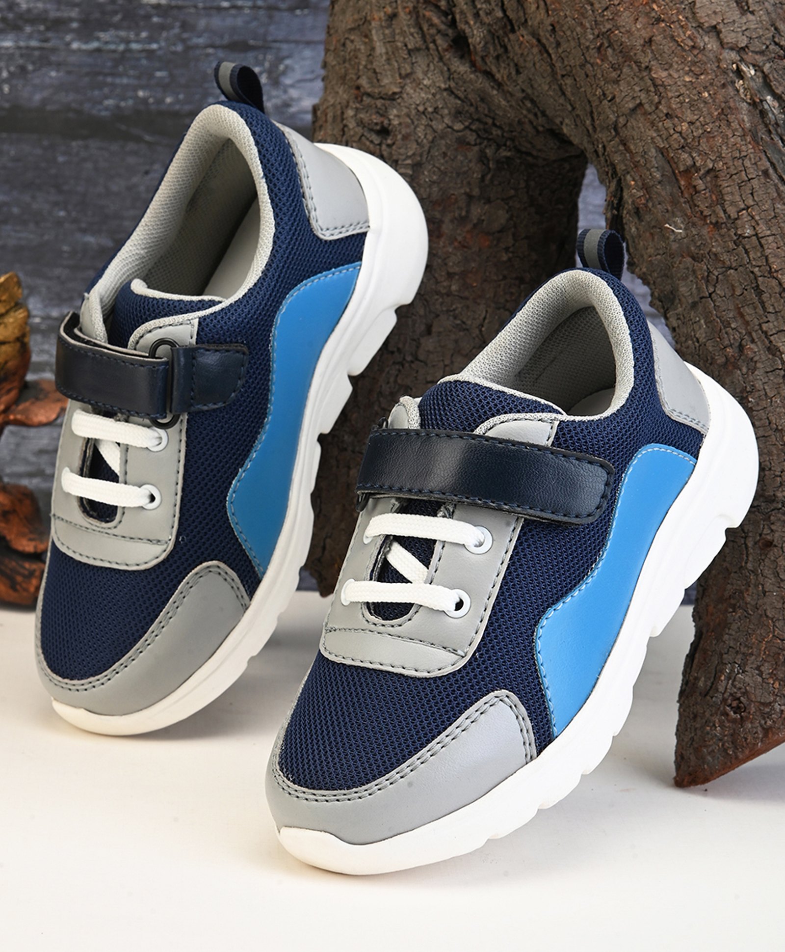 Stefens Colour Blocked Velcro Closure Sport Shoes - Grey & Black-picture-35