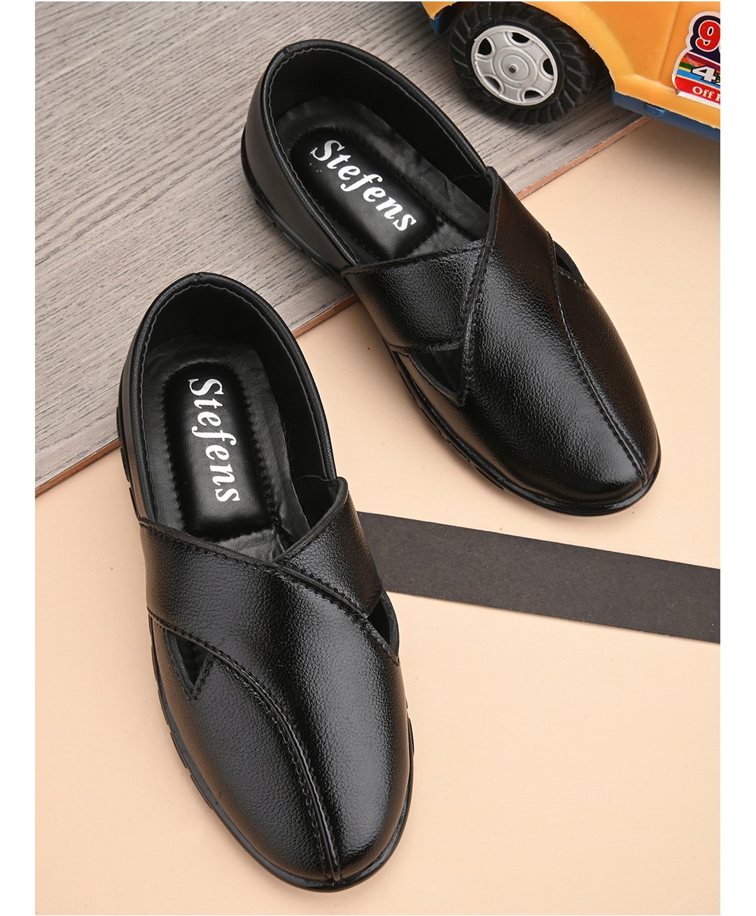 Stefens Solid Slip On Shoes - Black-picture-34