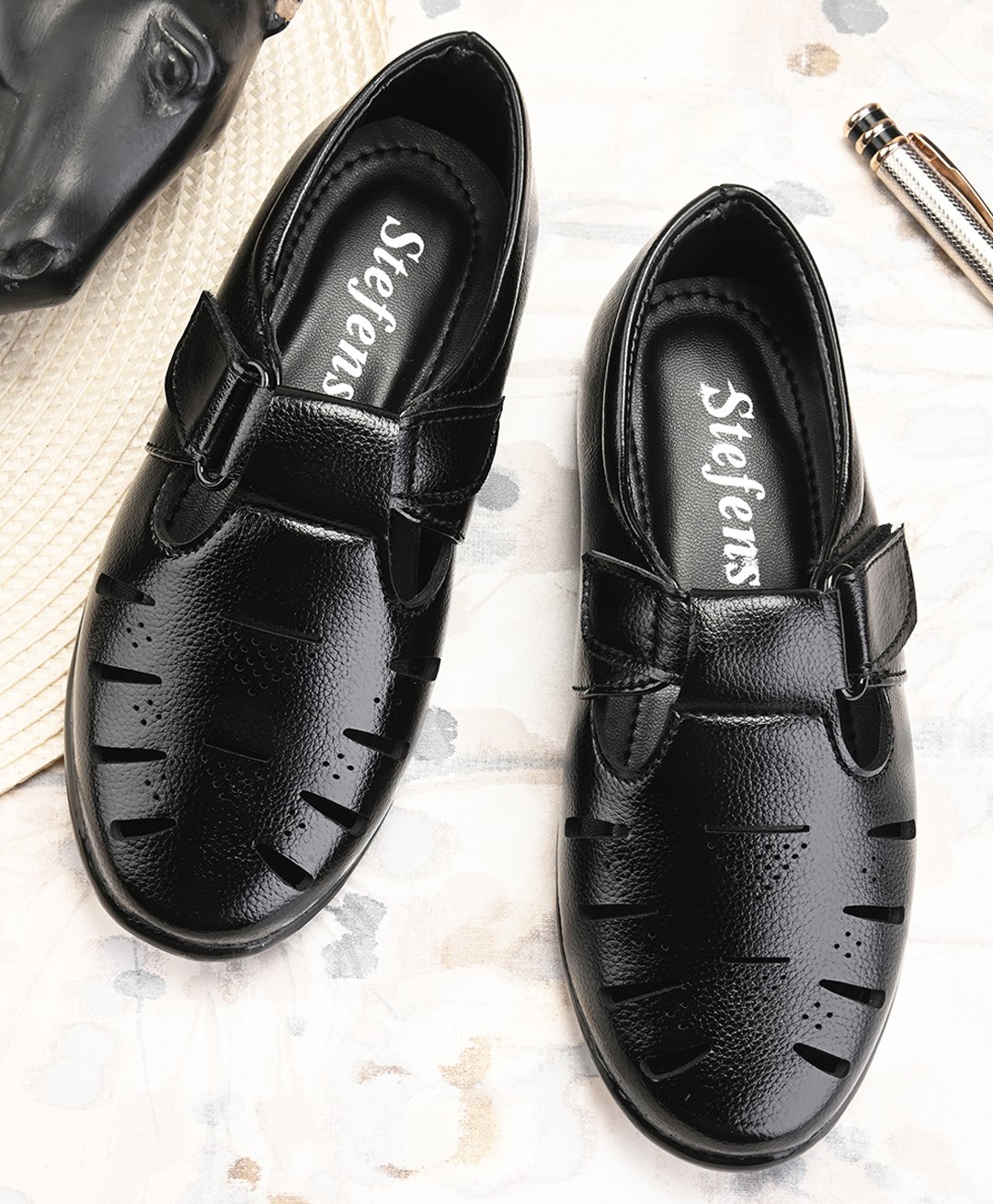 Stefens Solid Velcro Closure Sandals - Black-picture-36