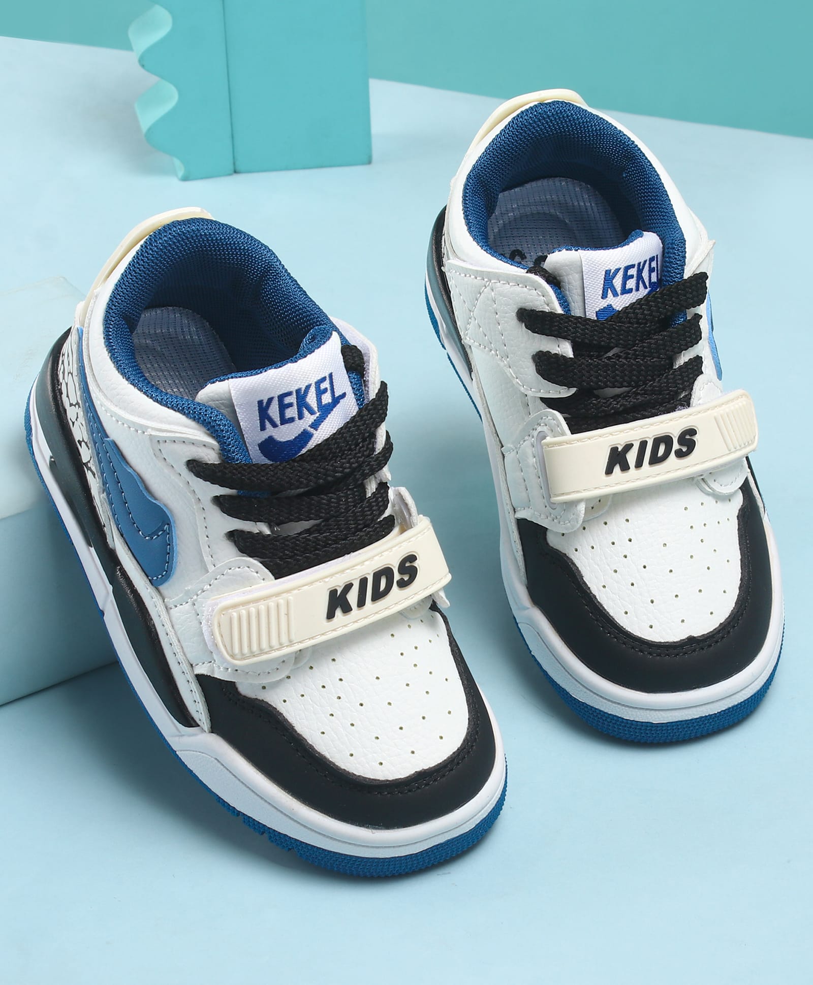 KIDLINGSS Abstract Designed Colour Blocked Velcro Closure Sneakers - Blue-picture-12