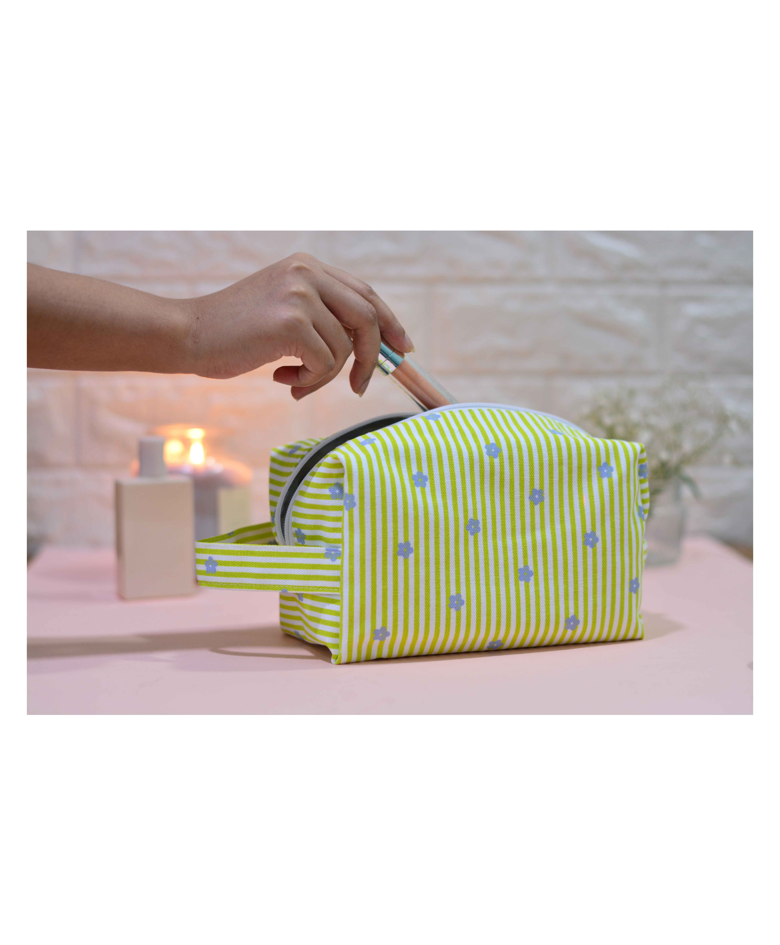 Ecoright Travel Pouch - Meadows-image-12