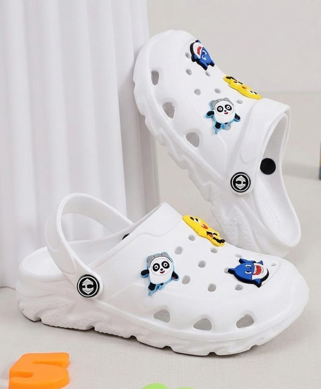 HOPPA SWEDEN Perforated Clogs With Shark & Panda Charms - Royal Blue-picture-6