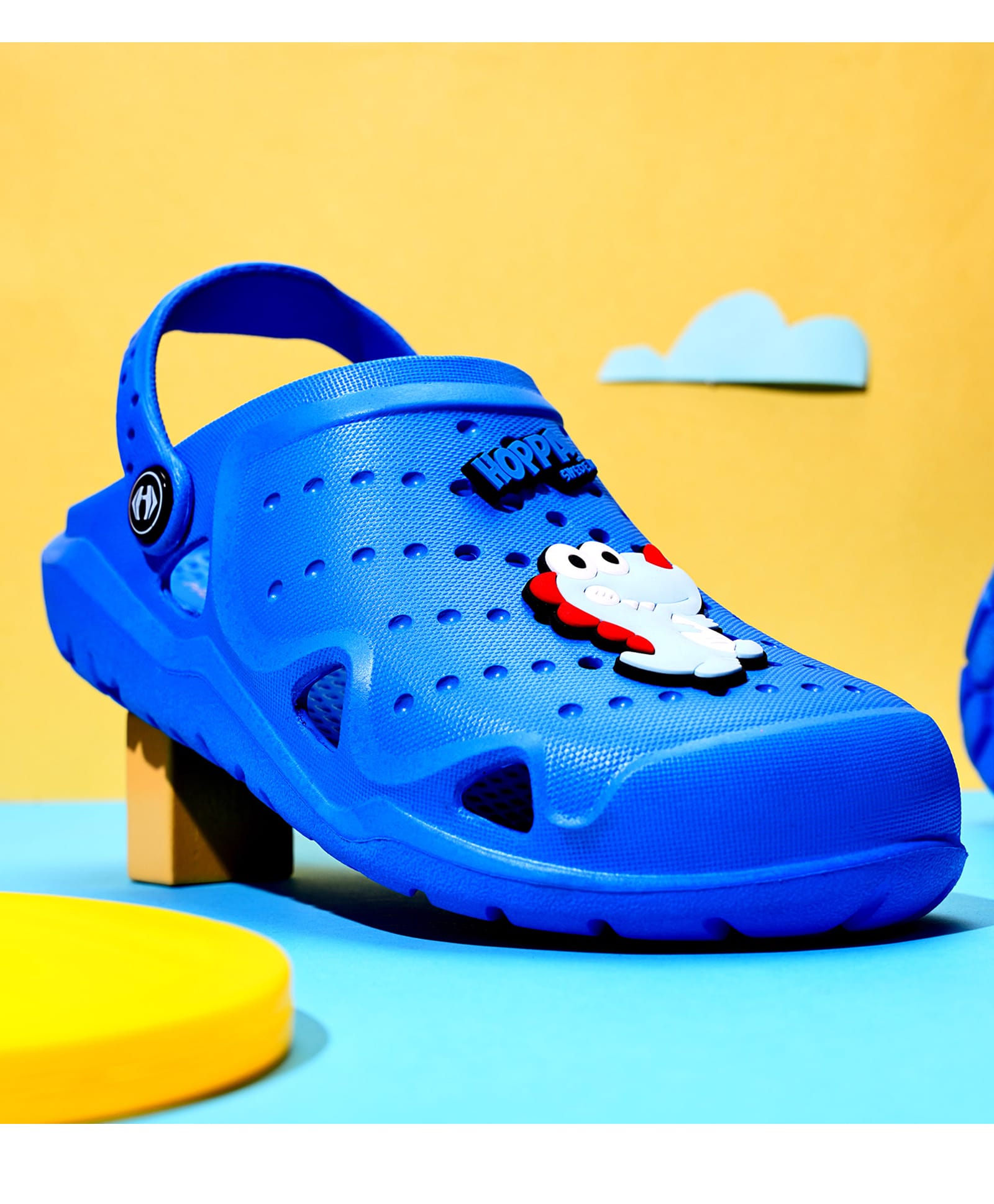 HOPPA SWEDEN Perforated Slingback Clogs With Dinosaur Charms - Royal Blue-picture-10